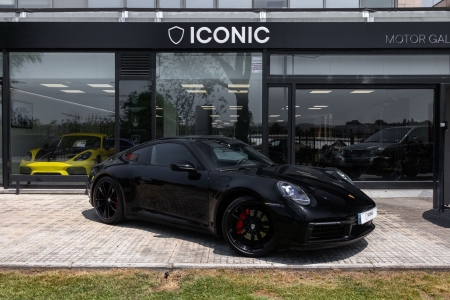 PORSCHE 911 992 CARRERA 4