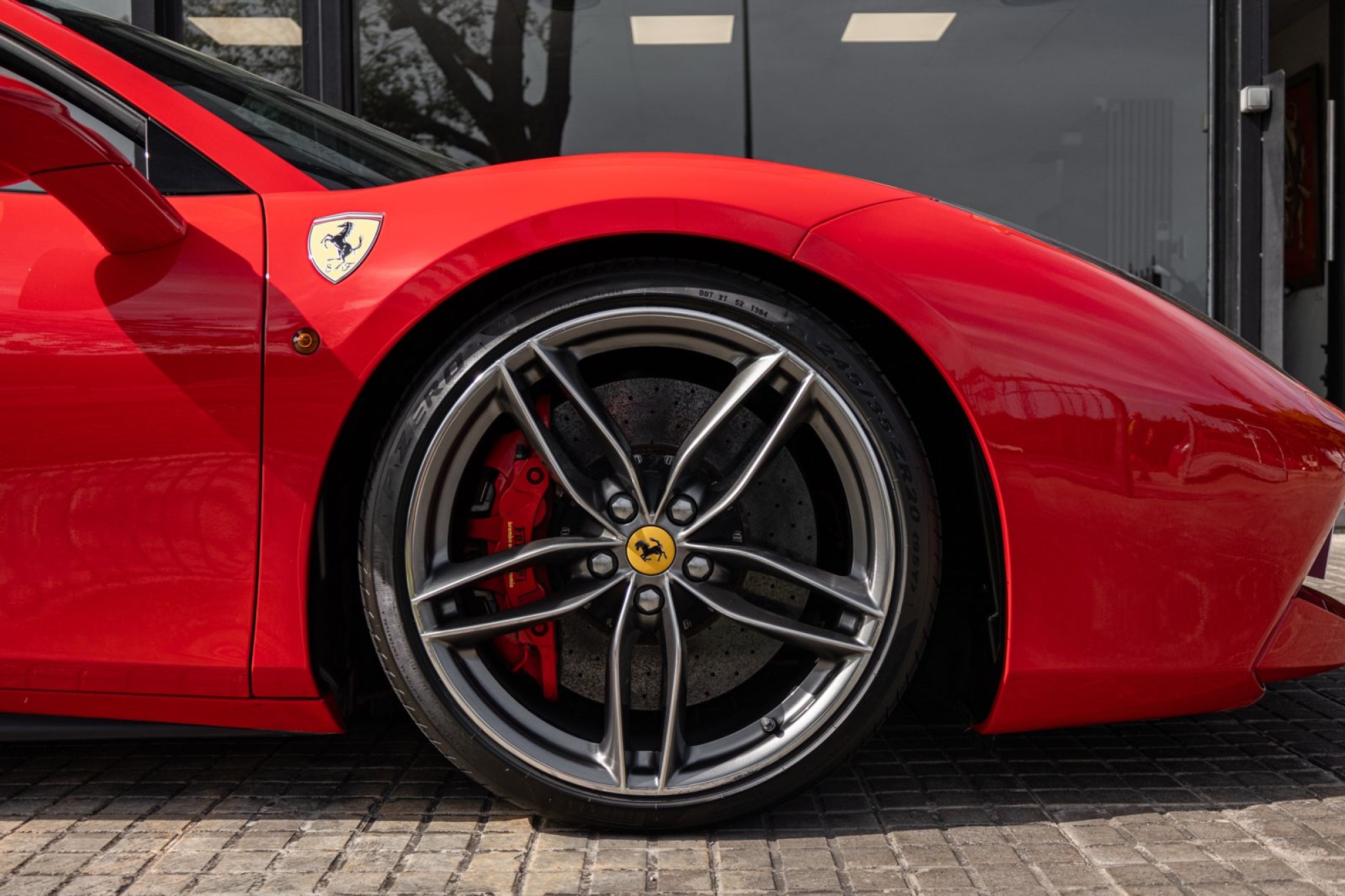 FERRARI 488 SPIDER
