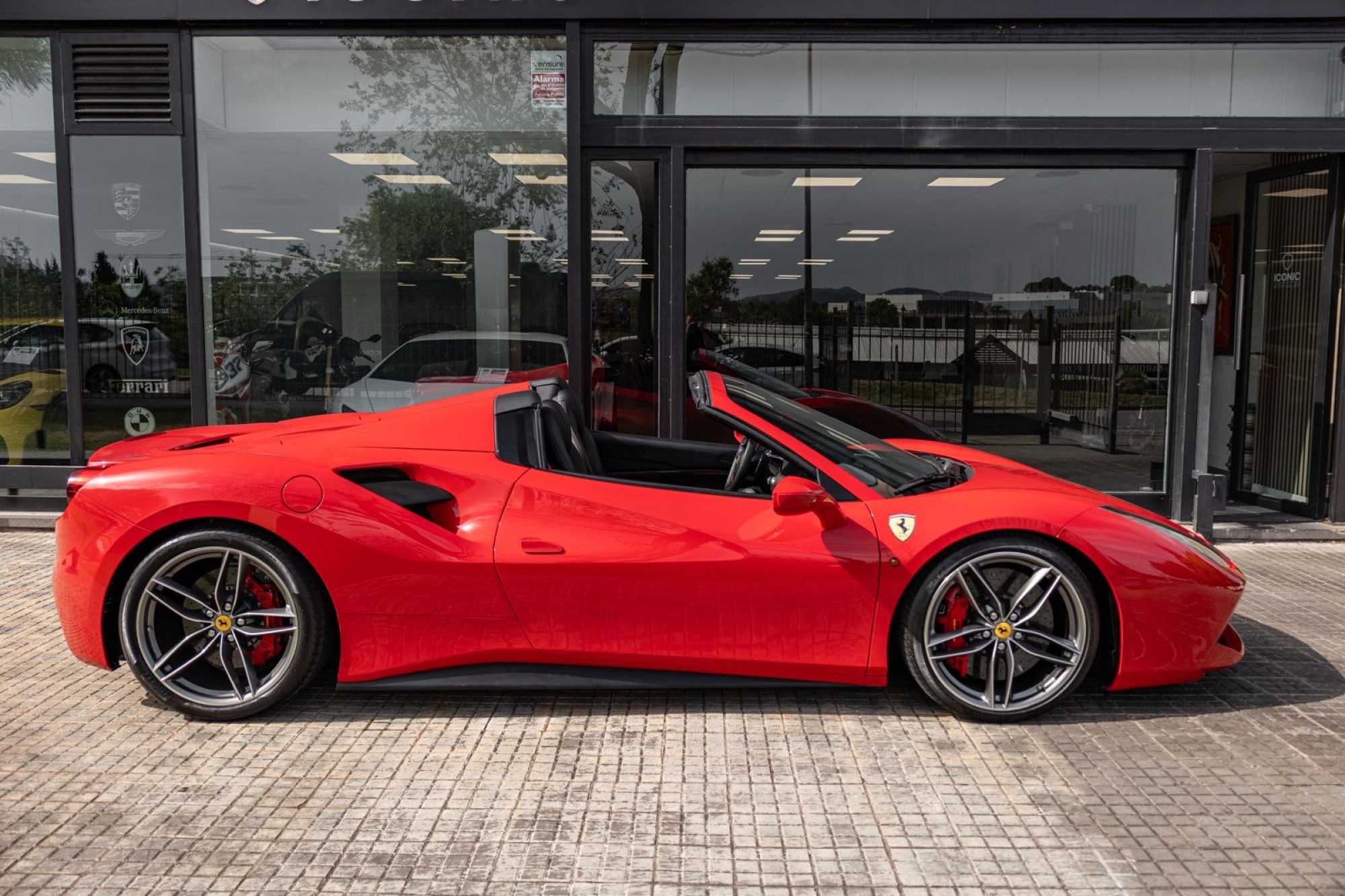 FERRARI 488 SPIDER