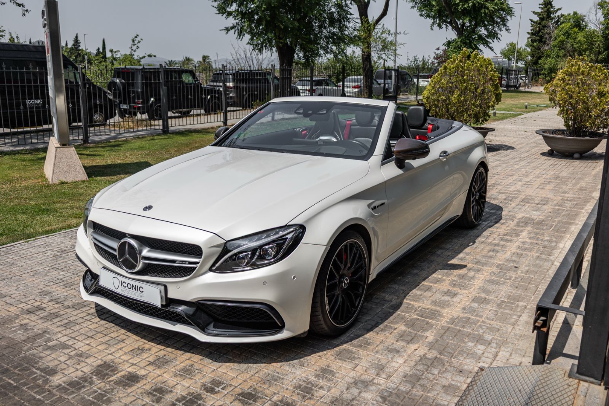 MERCEDES BENZ AMG C63 S CABRIO