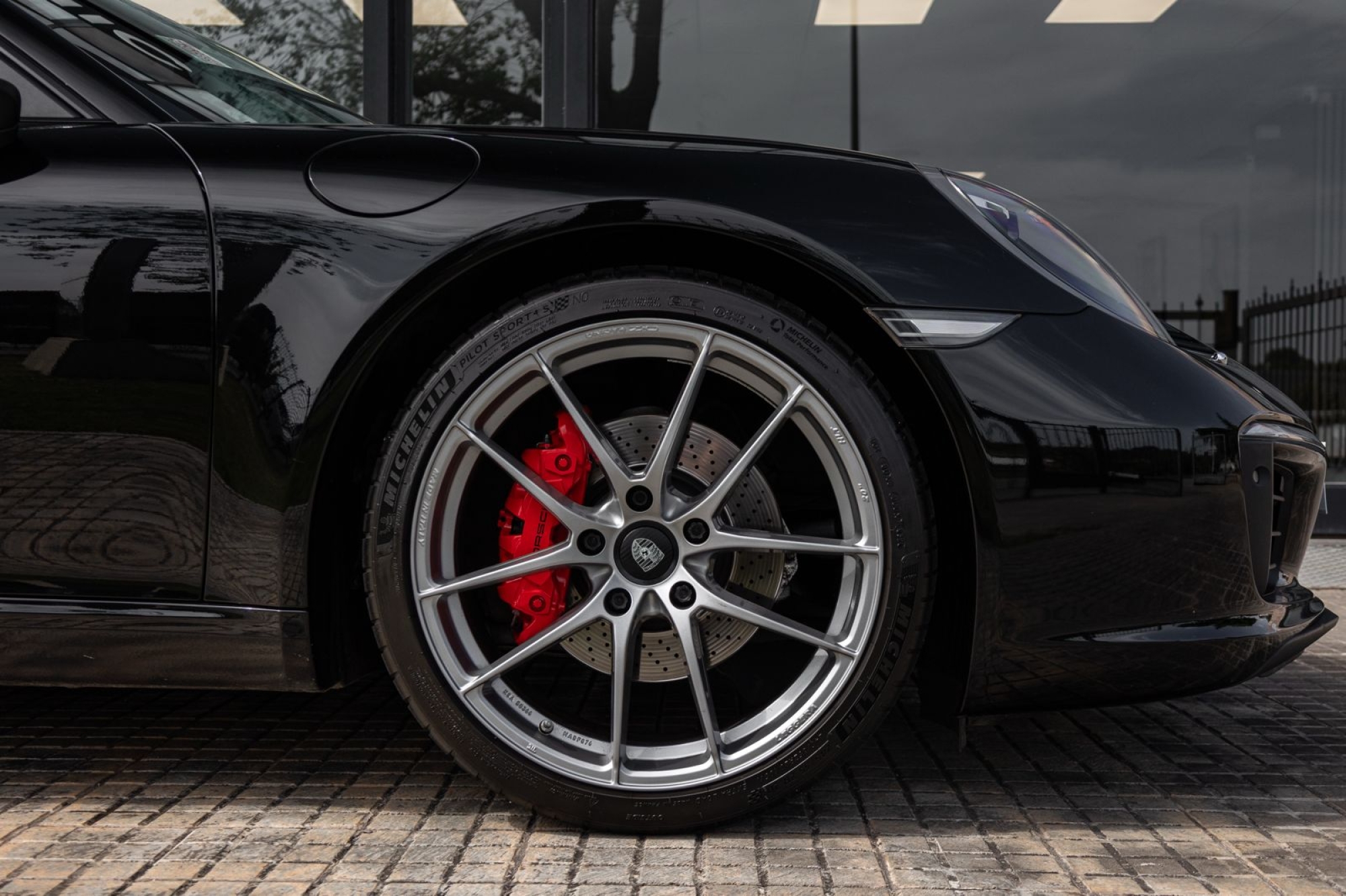 PORSCHE 911 991.2 CARRERA