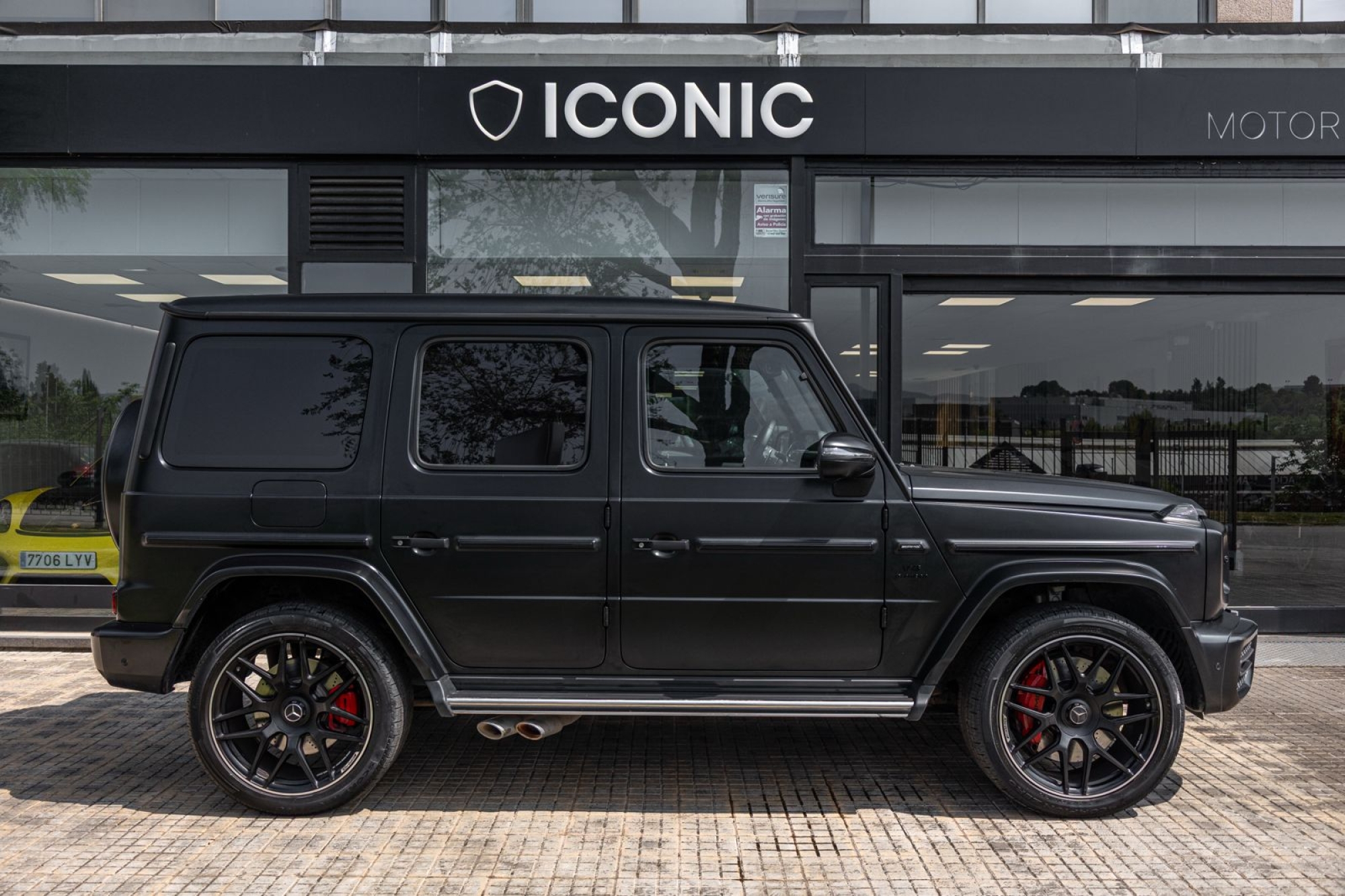 MERCEDES-BENZ G63 AMG