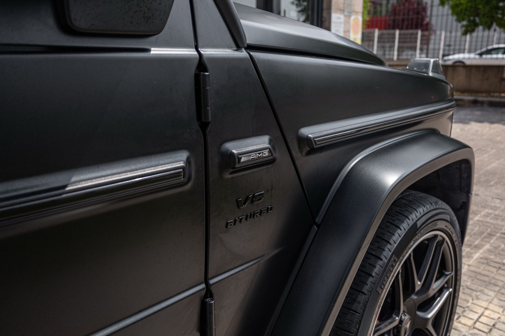 MERCEDES-BENZ G63 AMG