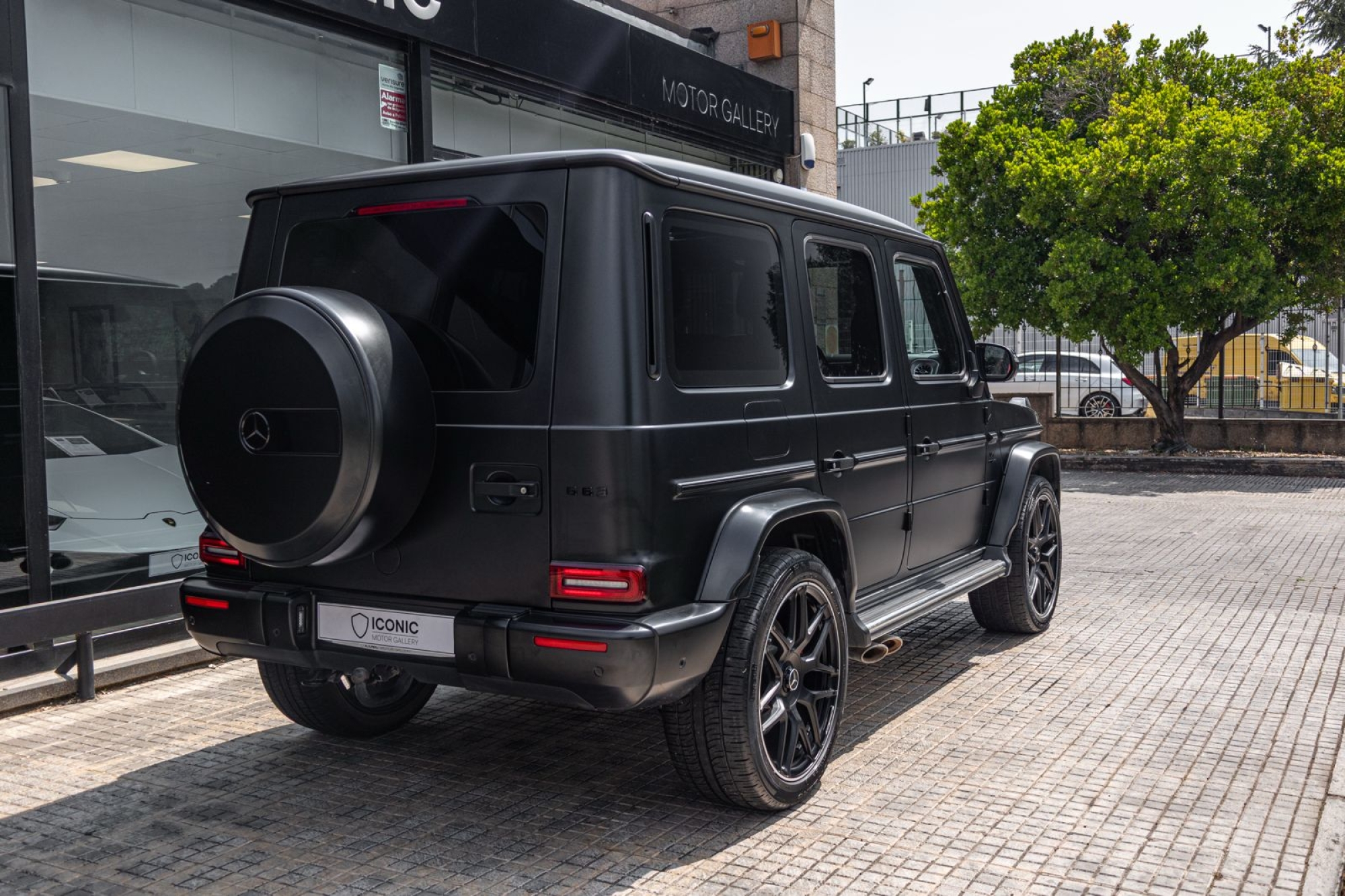 MERCEDES-BENZ G63 AMG
