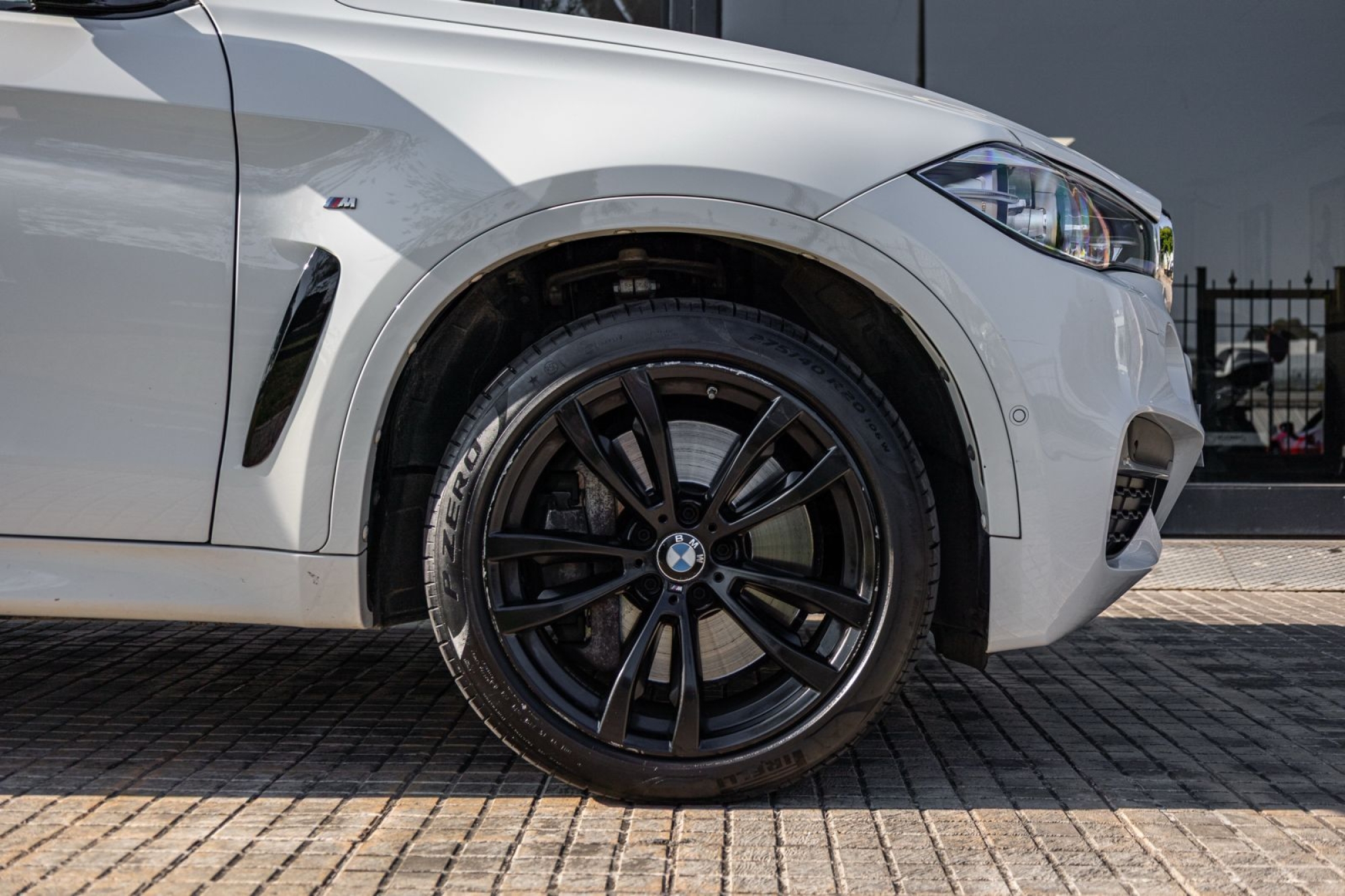 BMW X6 M50D