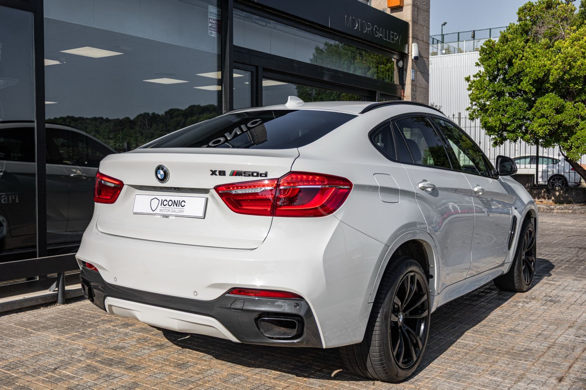 BMW X6 M50D