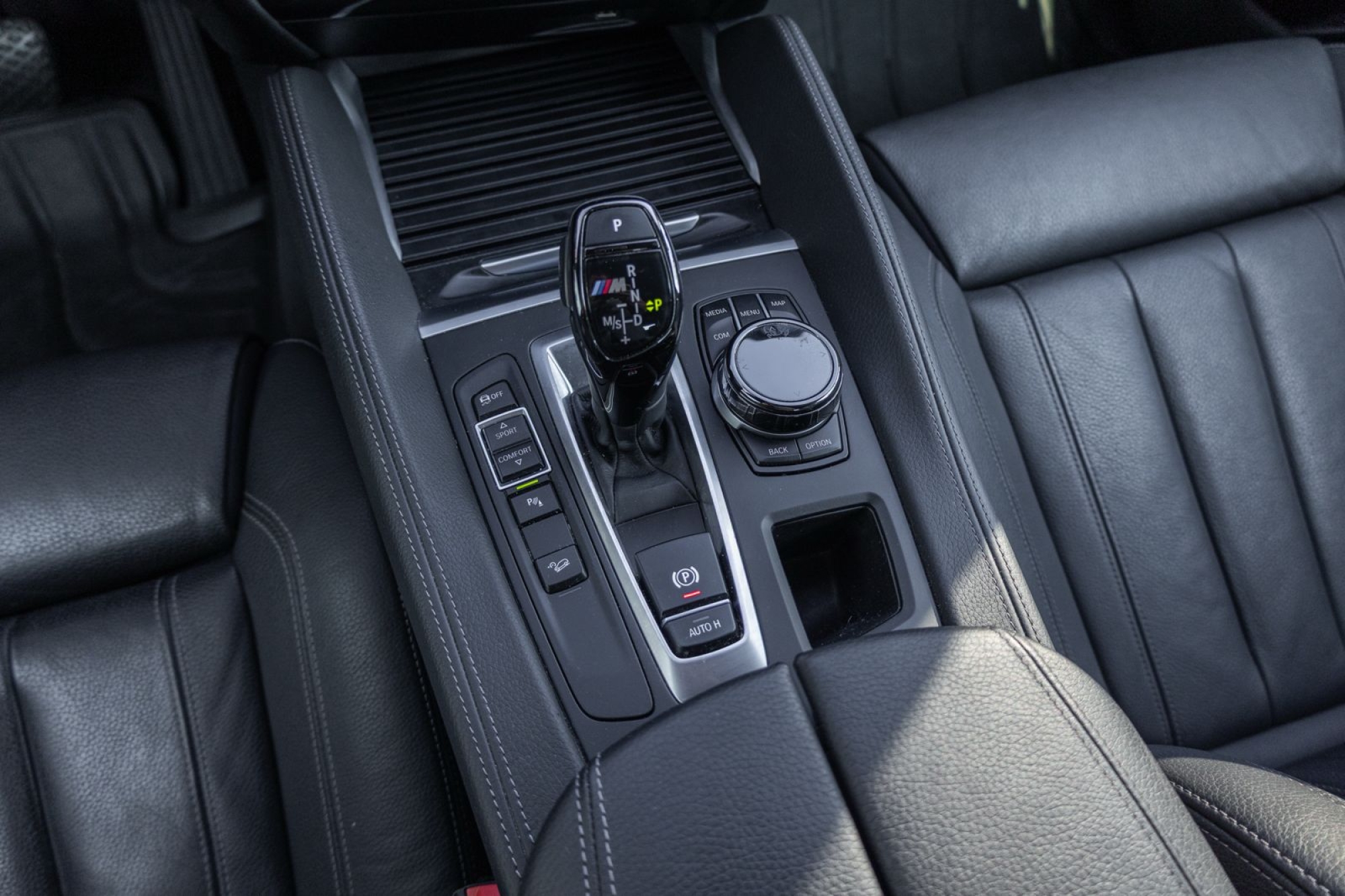 BMW X6 M50D