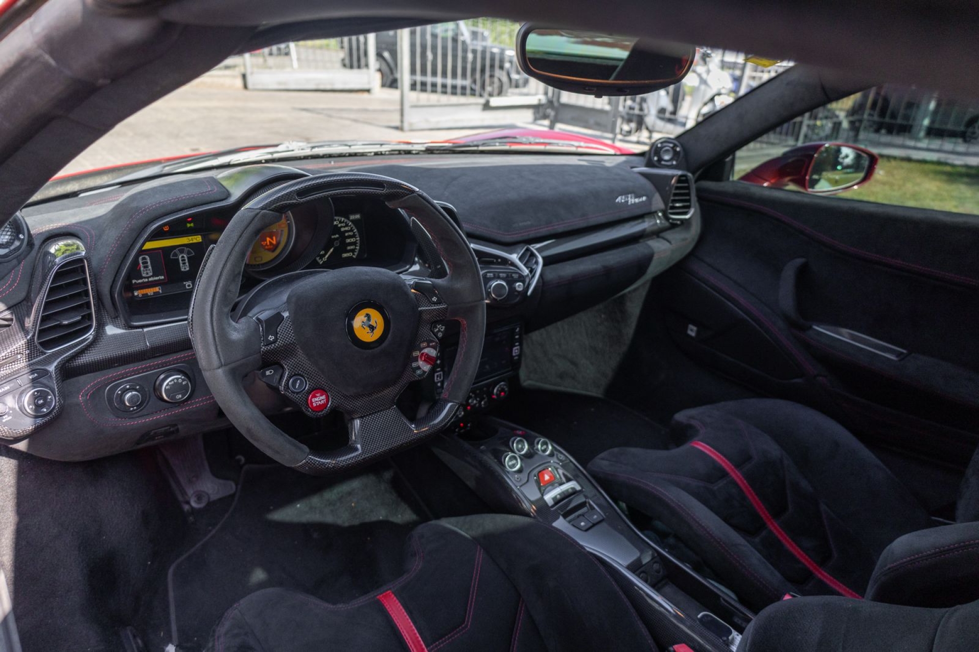 FERRARI 458 SPIDER