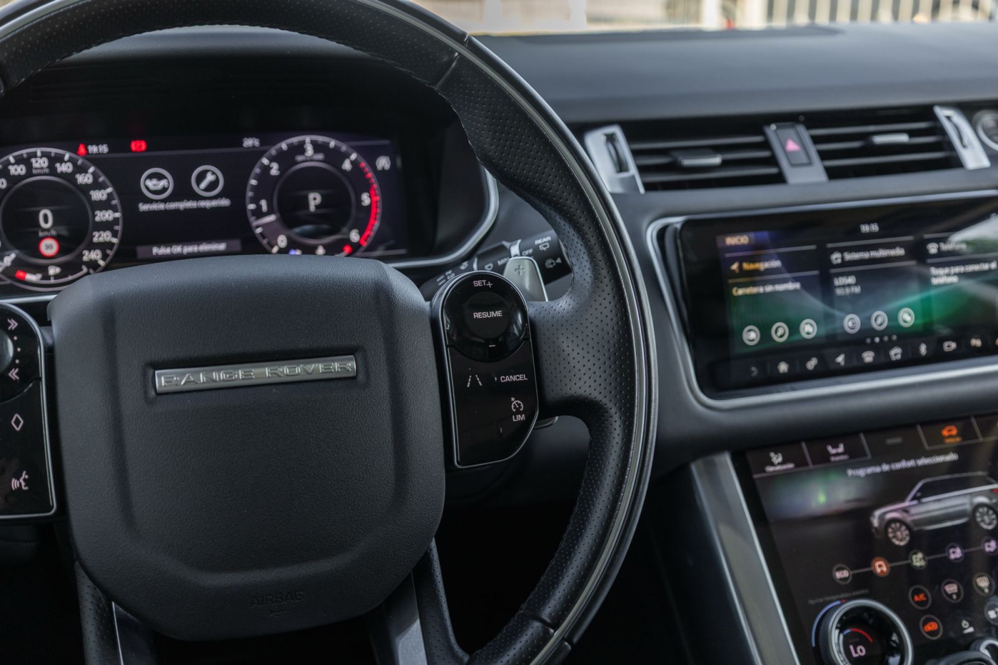 LAND ROVER RANGE ROVER SPORT HSE