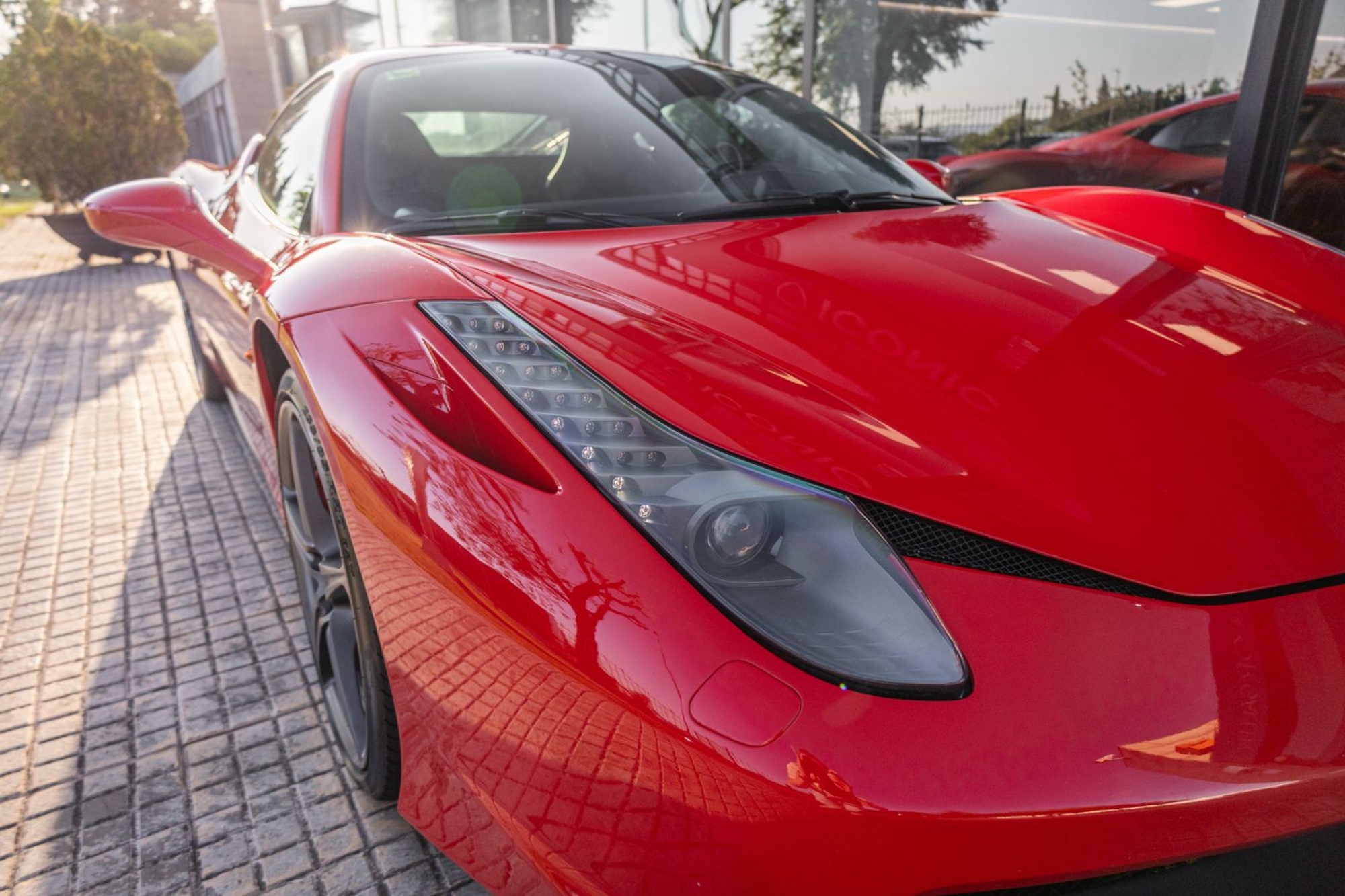 FERRARI 458 ITALIA