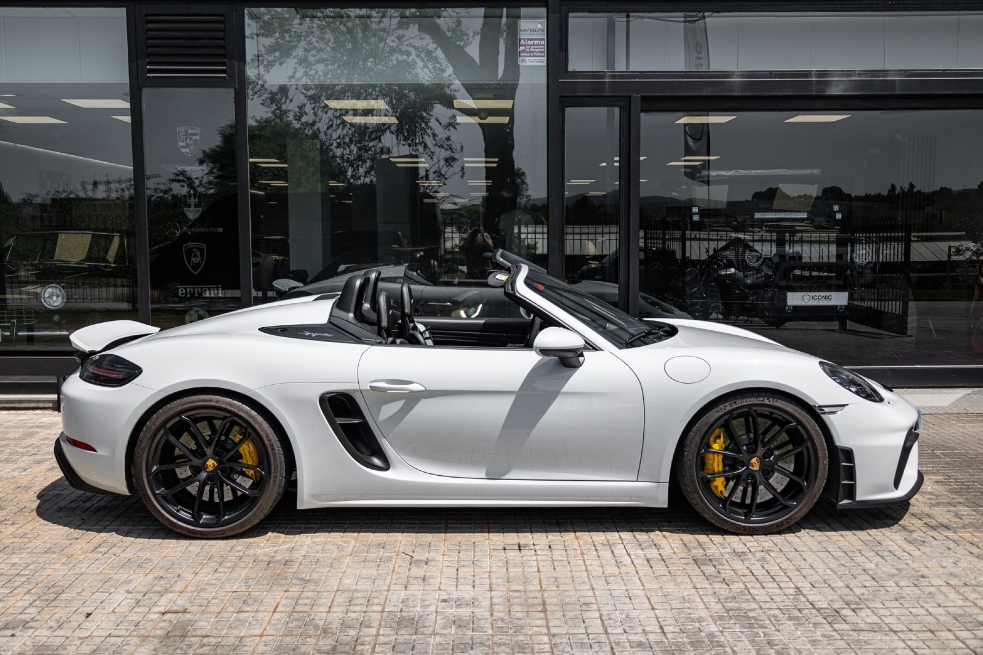 PORSCHE 718 SPYDER