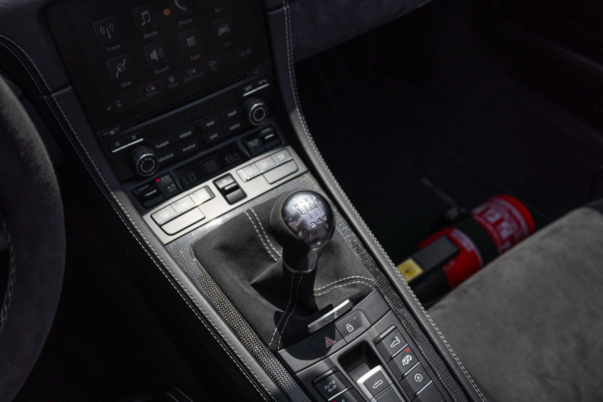 PORSCHE 718 SPYDER