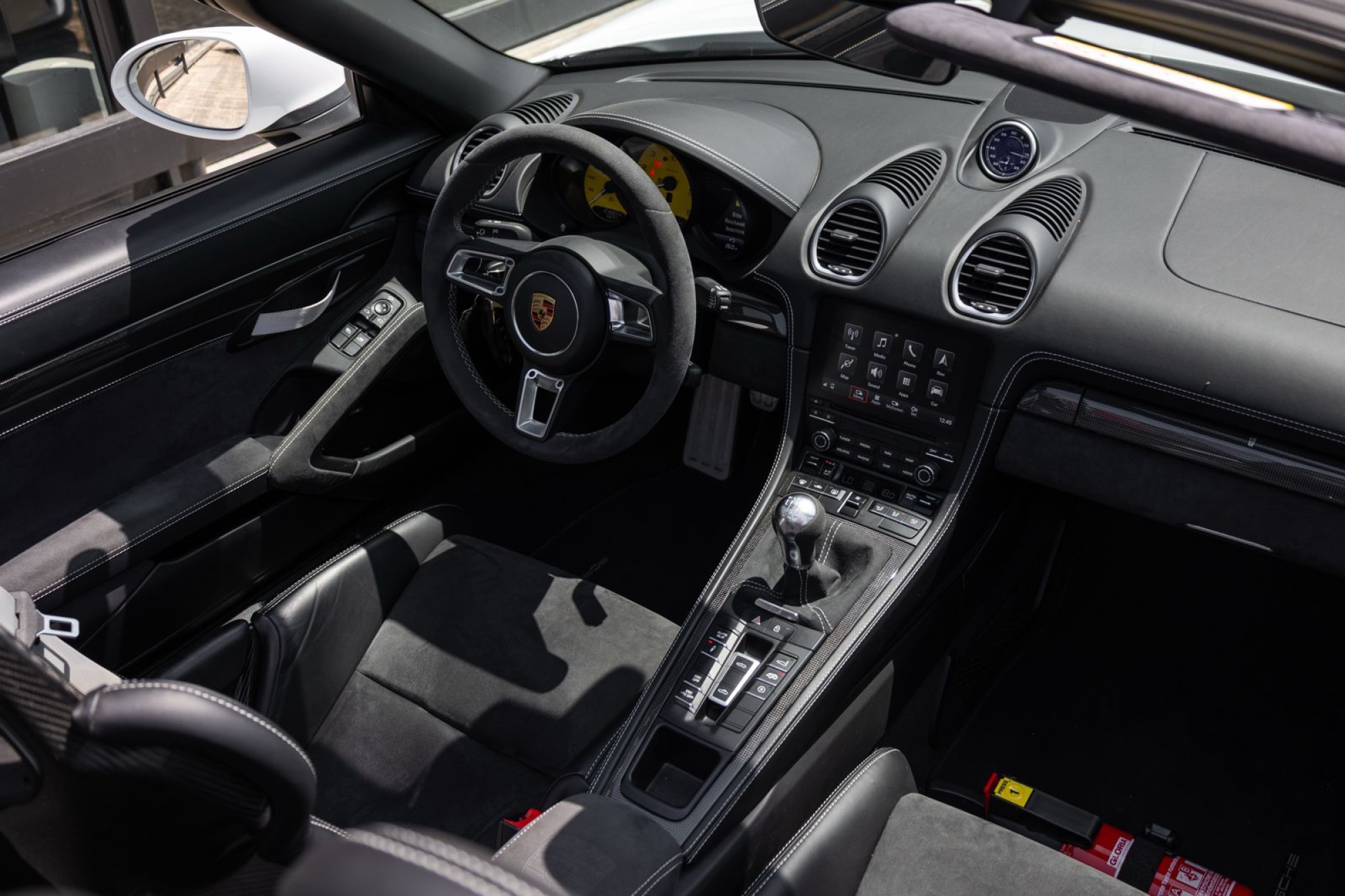 PORSCHE 718 SPYDER