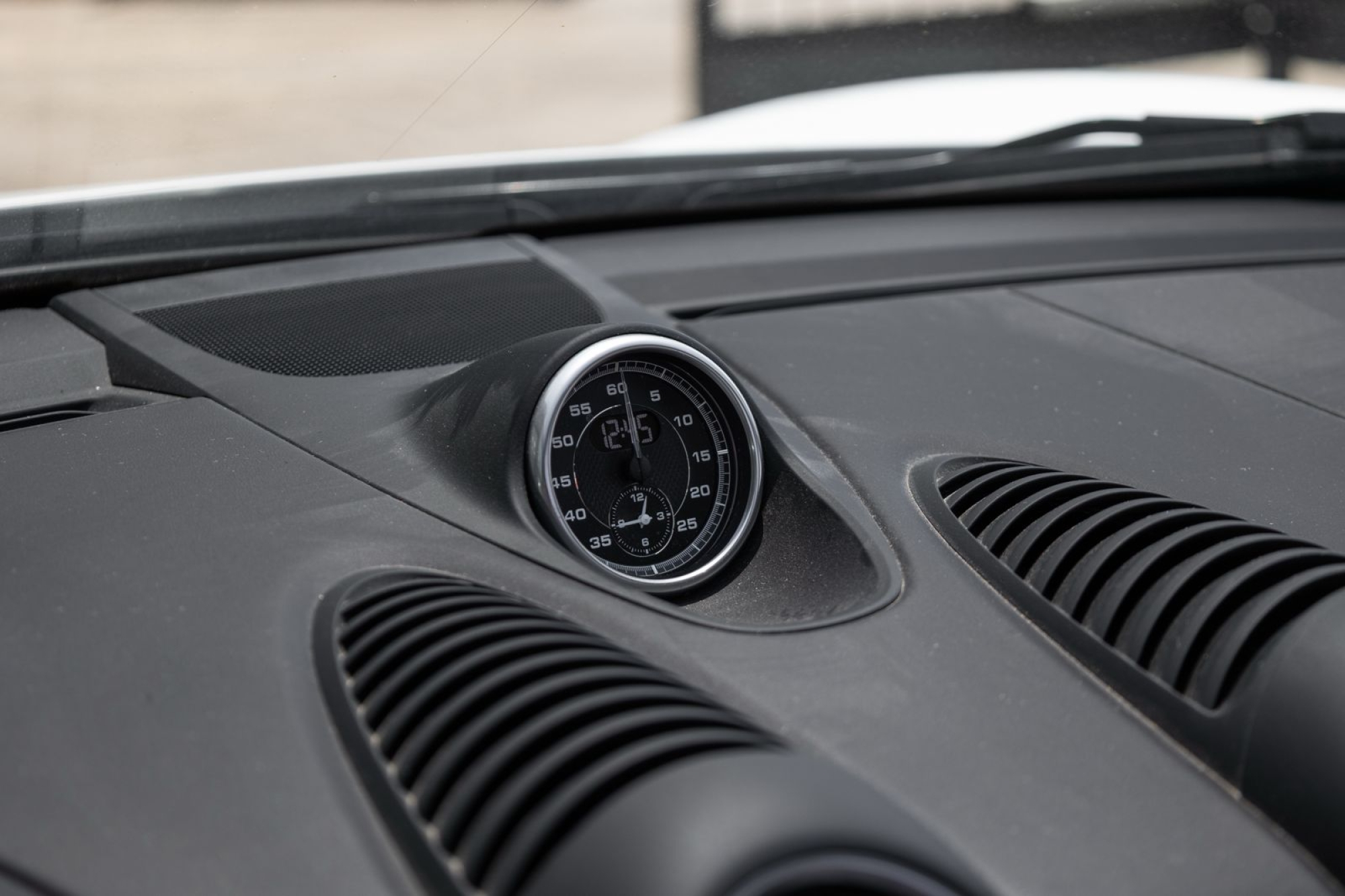 PORSCHE 718 SPYDER