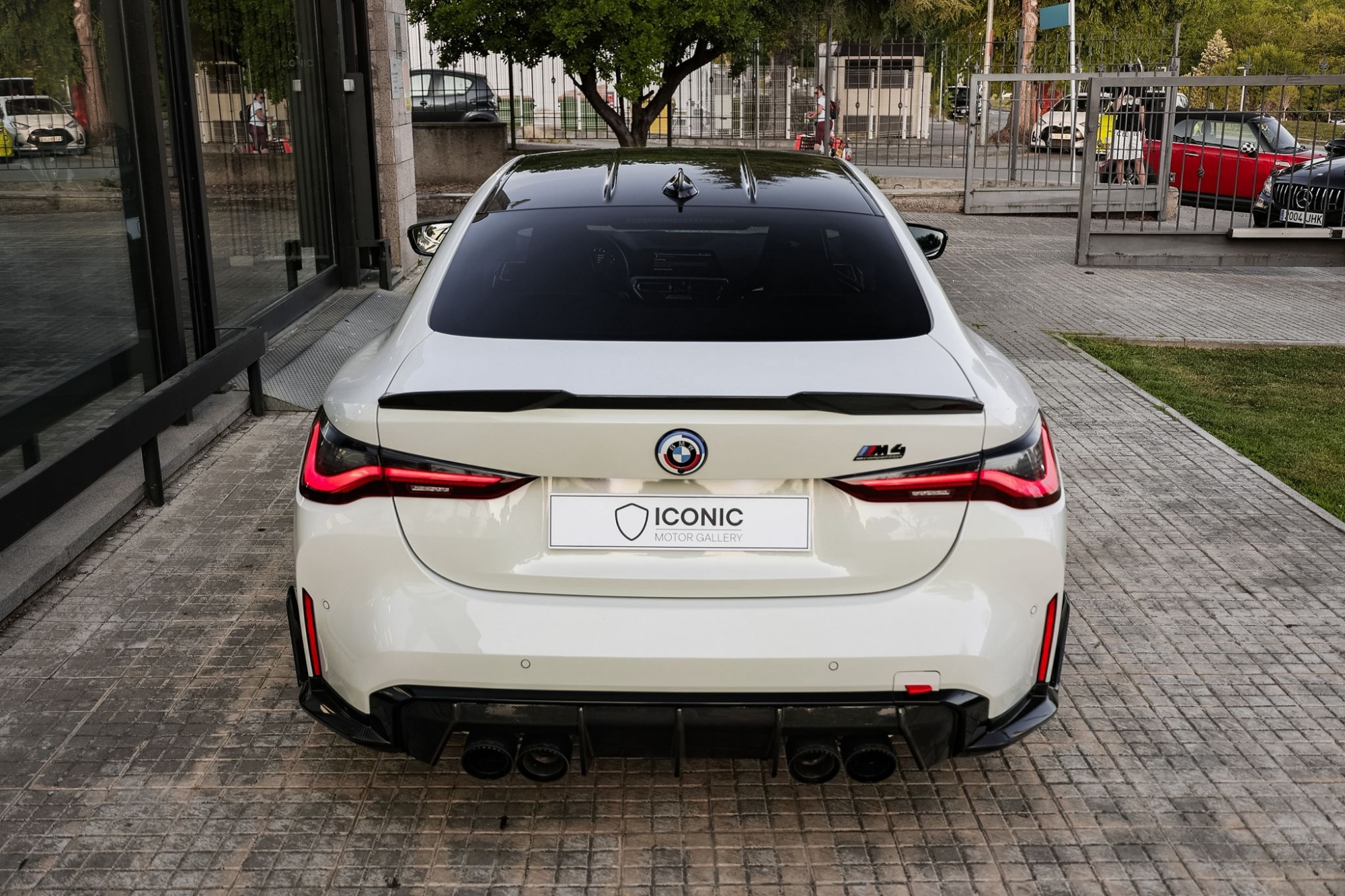 BMW M4 COMPETITION xDRIVE