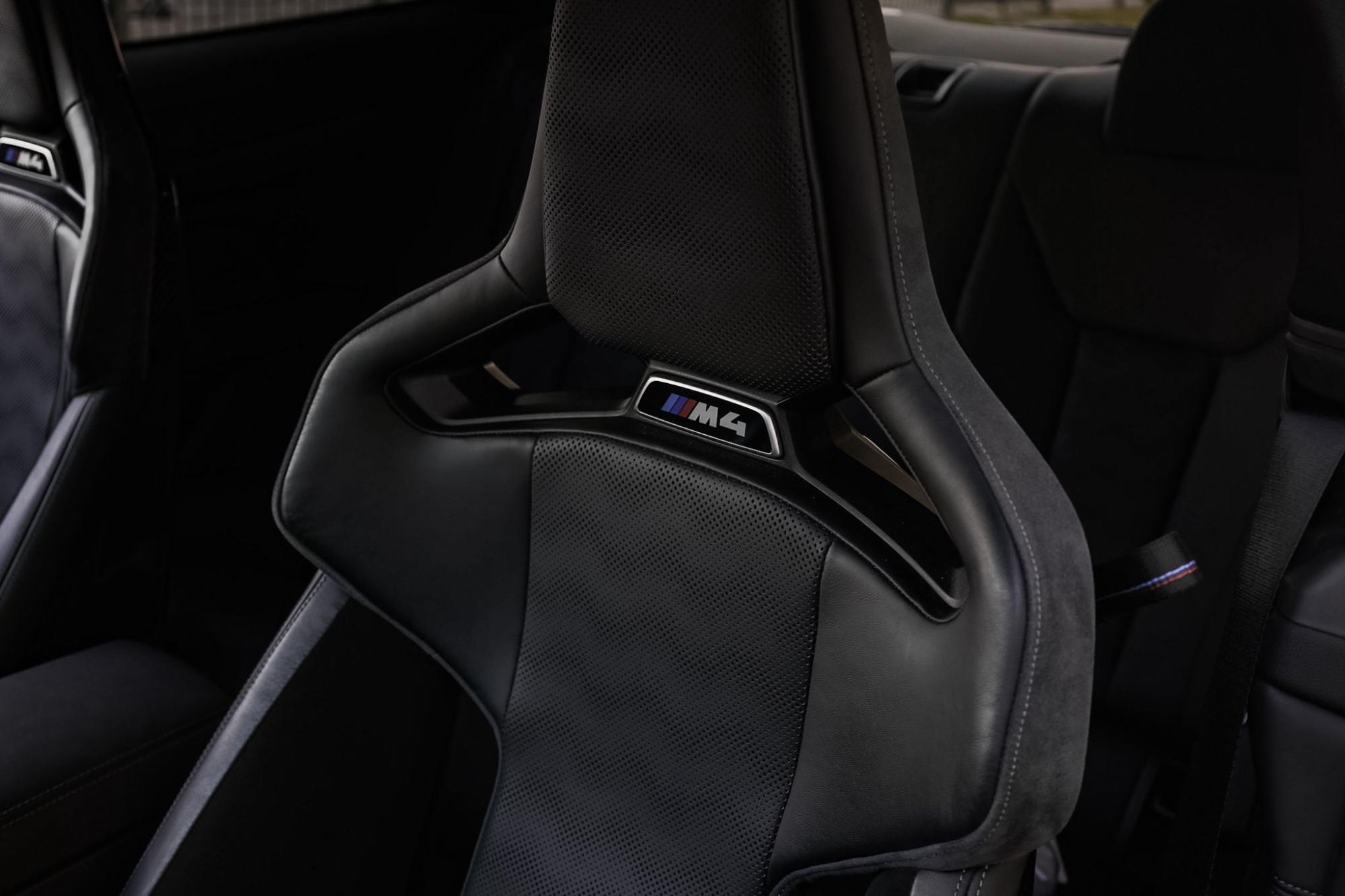 BMW M4 COMPETITION xDRIVE