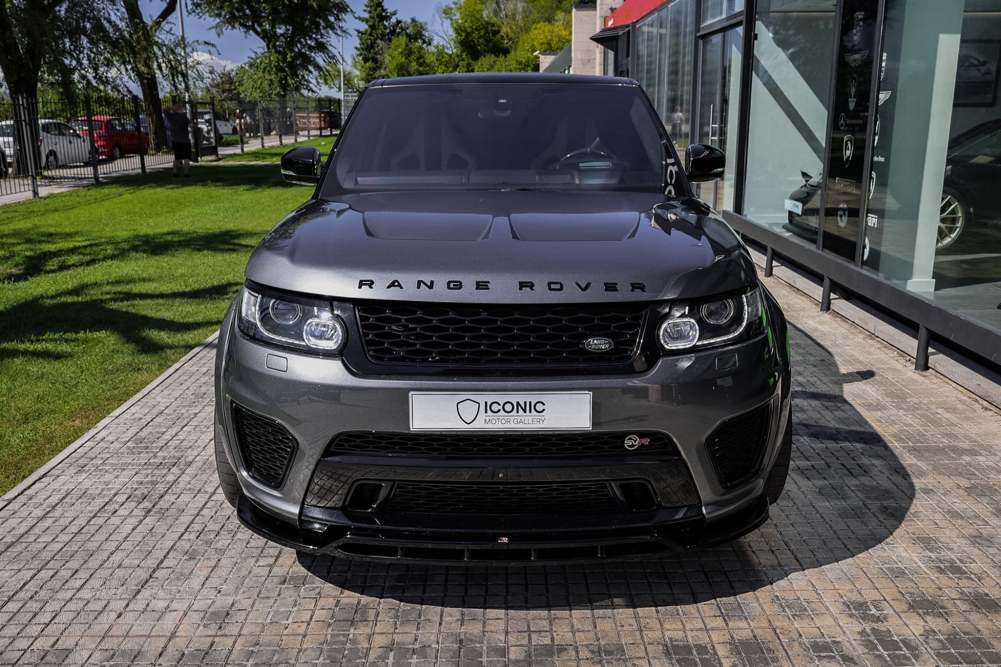 LAND ROVER RANGE ROVER SPORT SVR
