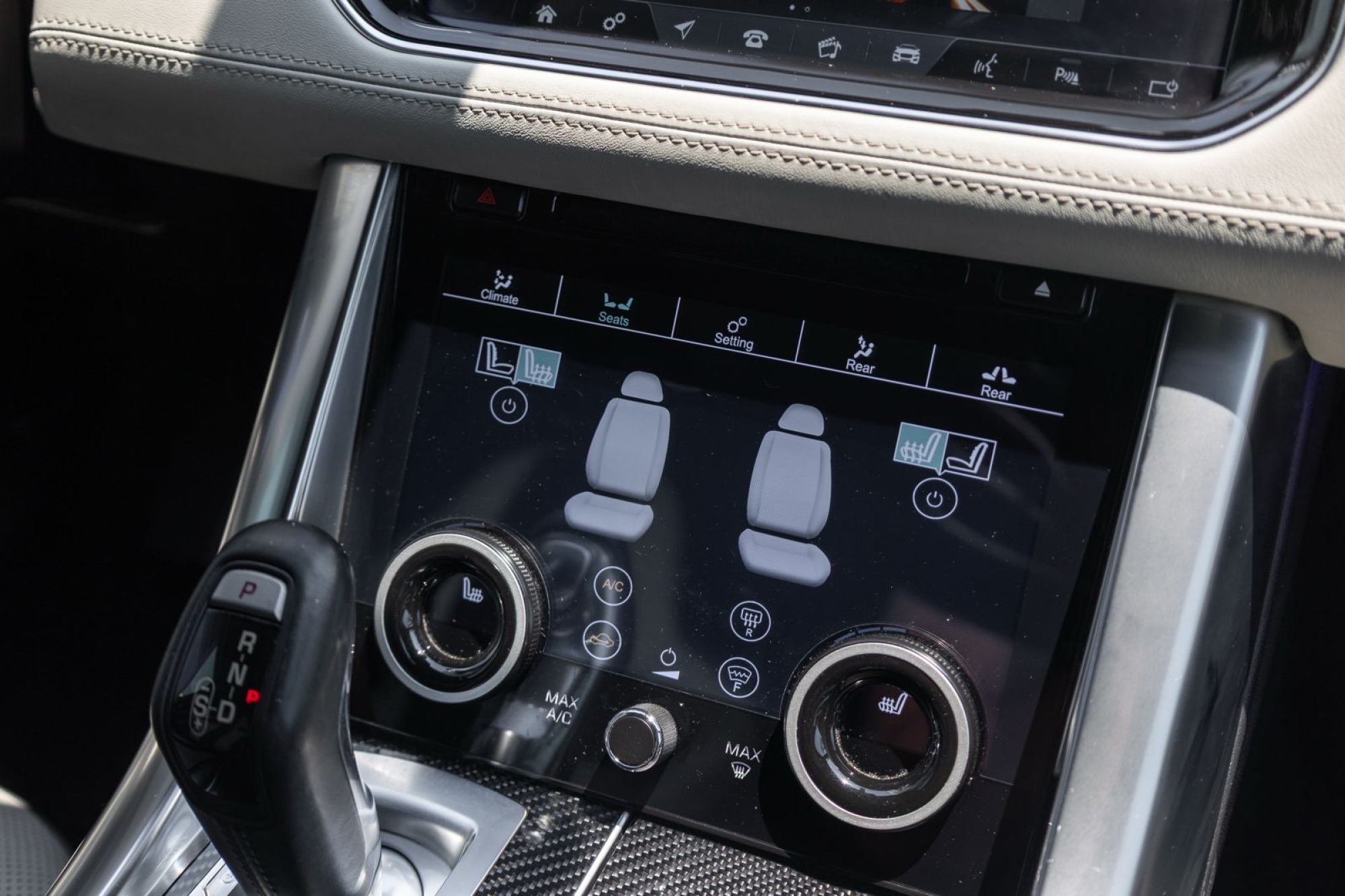 LAND ROVER RANGE ROVER SPORT SVR