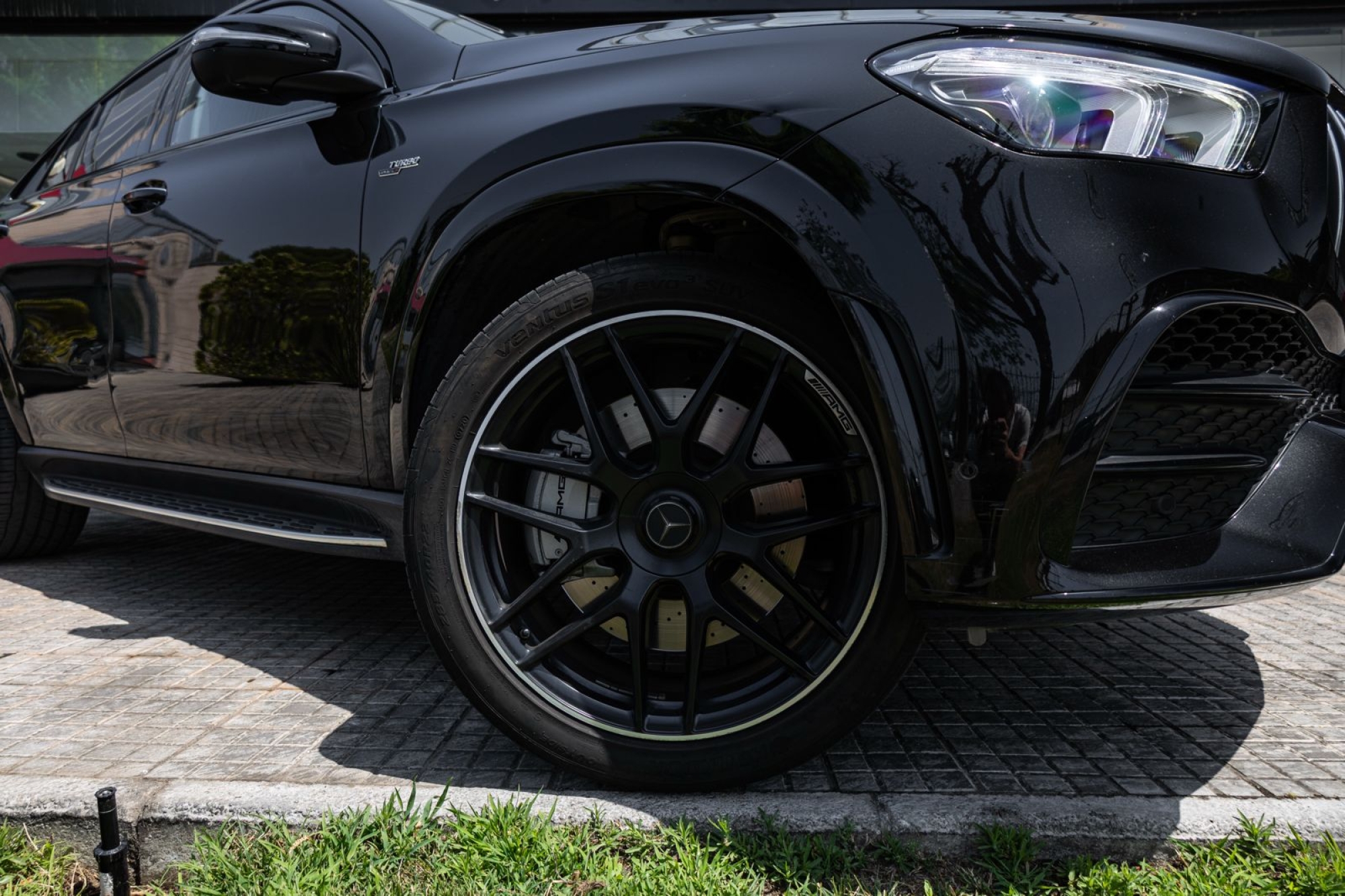 MERCEDES-BENZ AMG GLE53 COUPÉ 4MATIC+