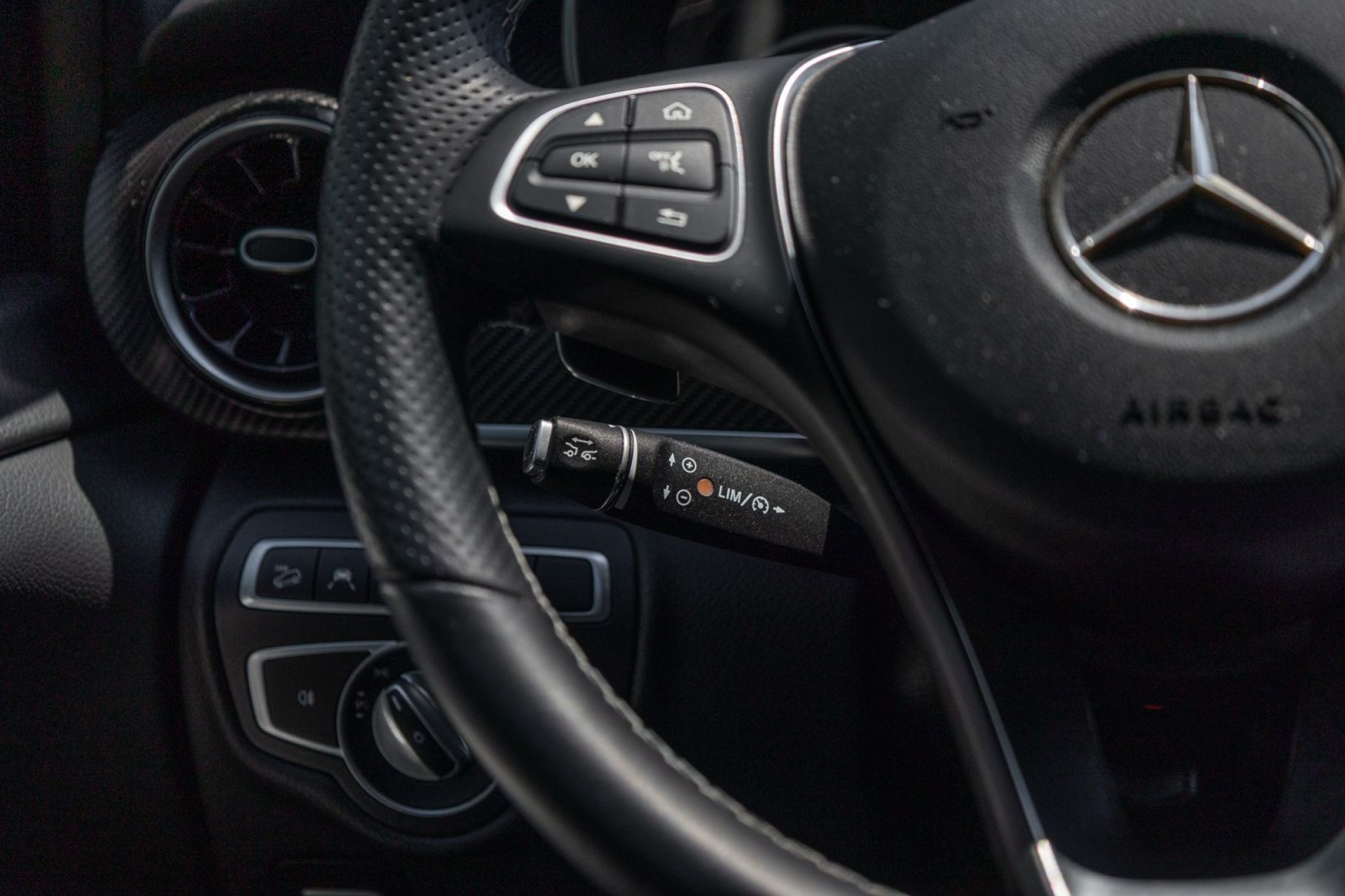 MERCEDES-BENZ V300d 4MATIC