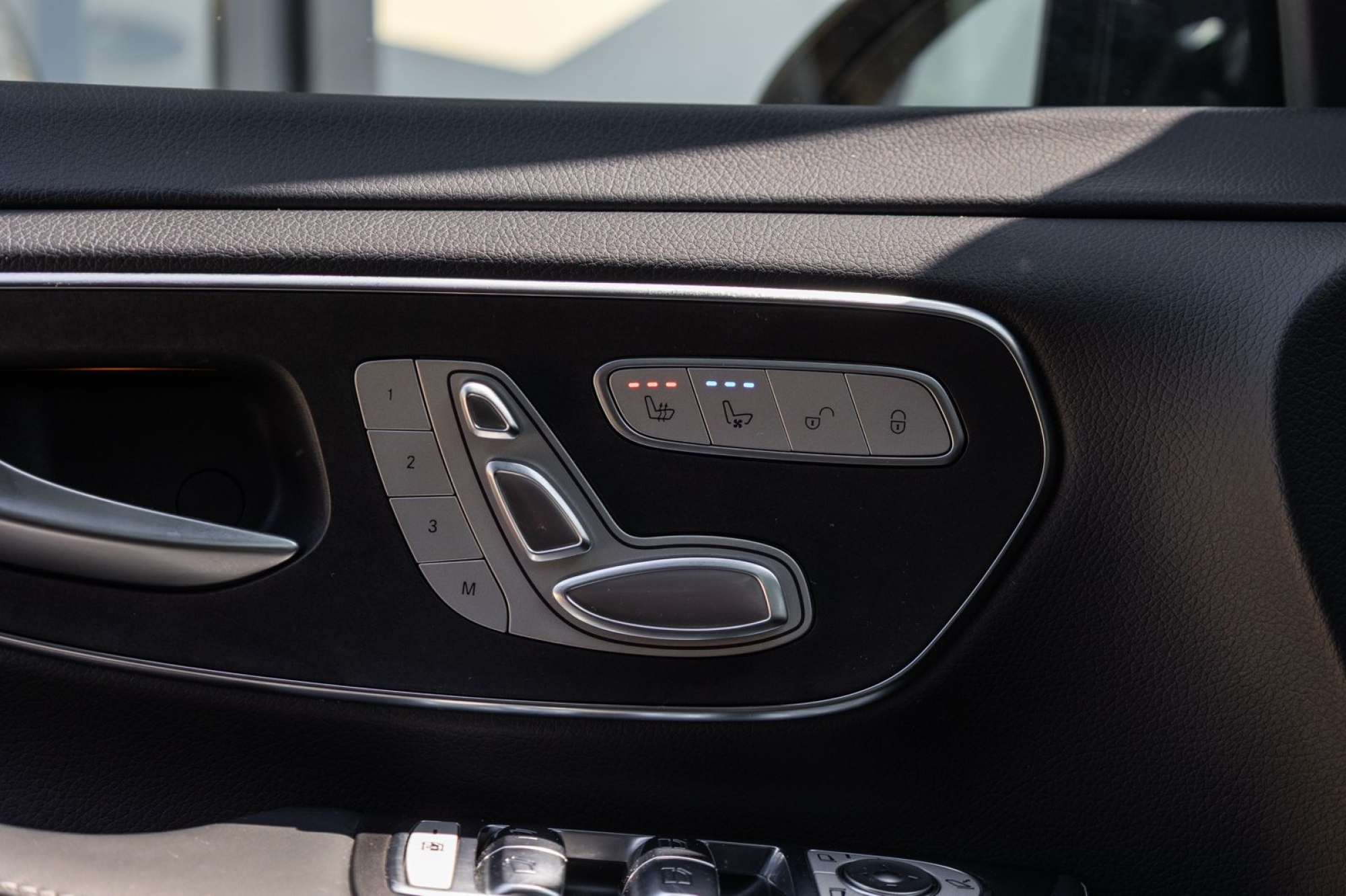 MERCEDES-BENZ V300d 4MATIC