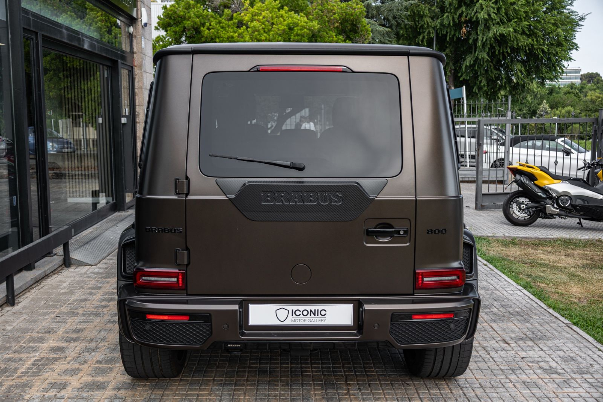 MERCEDES-BENZ G800 BRABUS