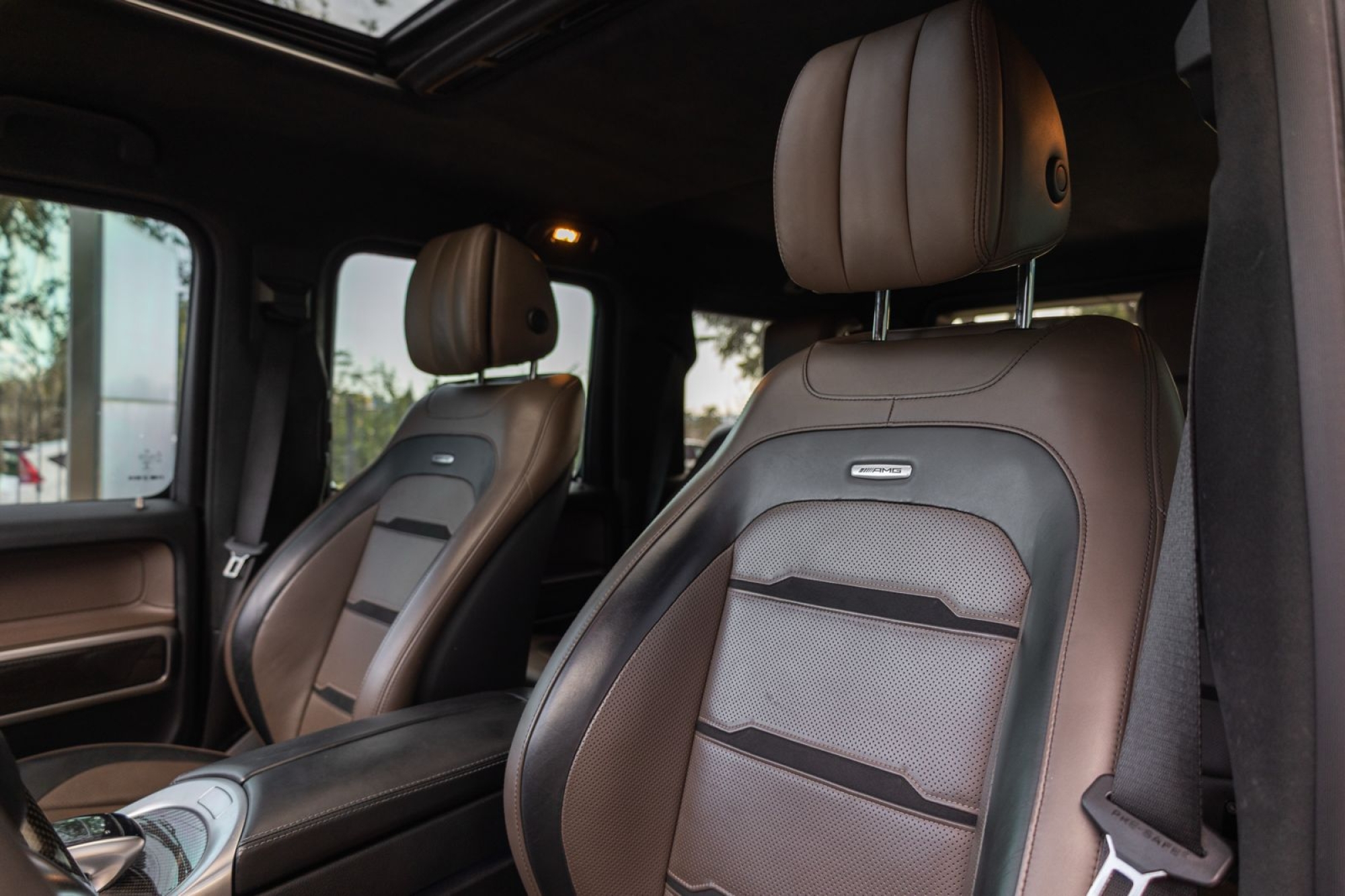 MERCEDES-BENZ G800 BRABUS