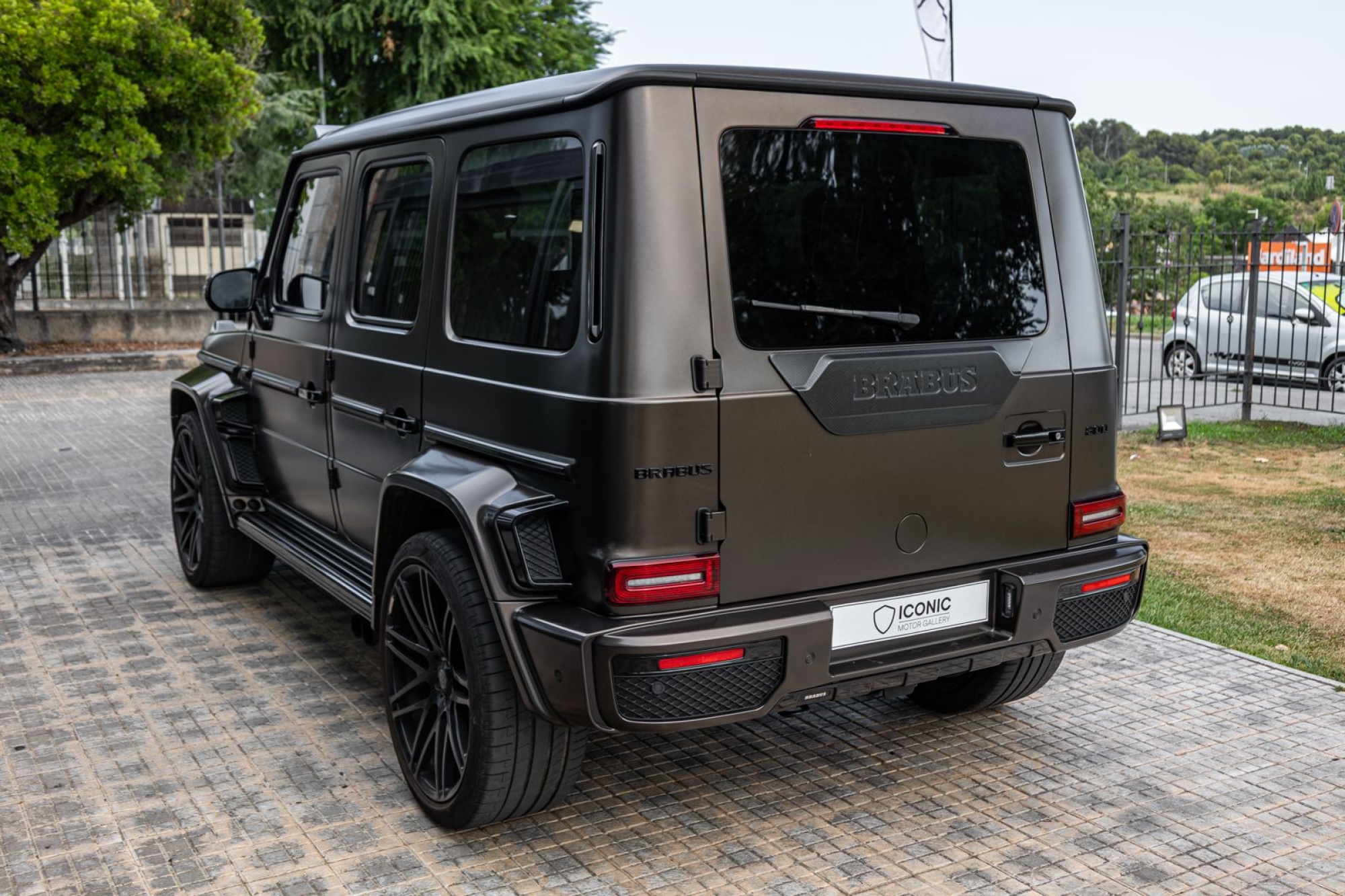 MERCEDES-BENZ G800 BRABUS