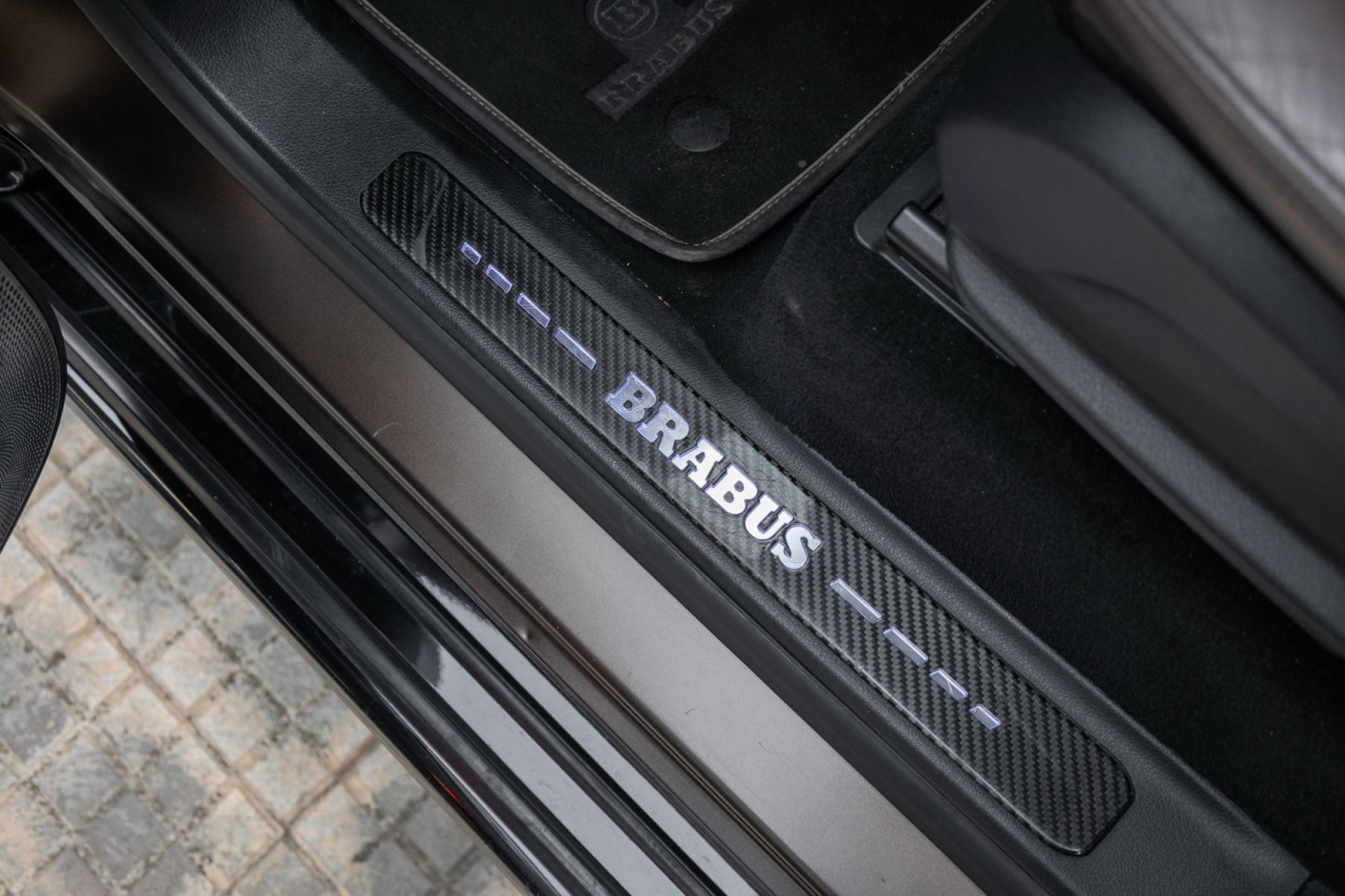 MERCEDES-BENZ G800 BRABUS