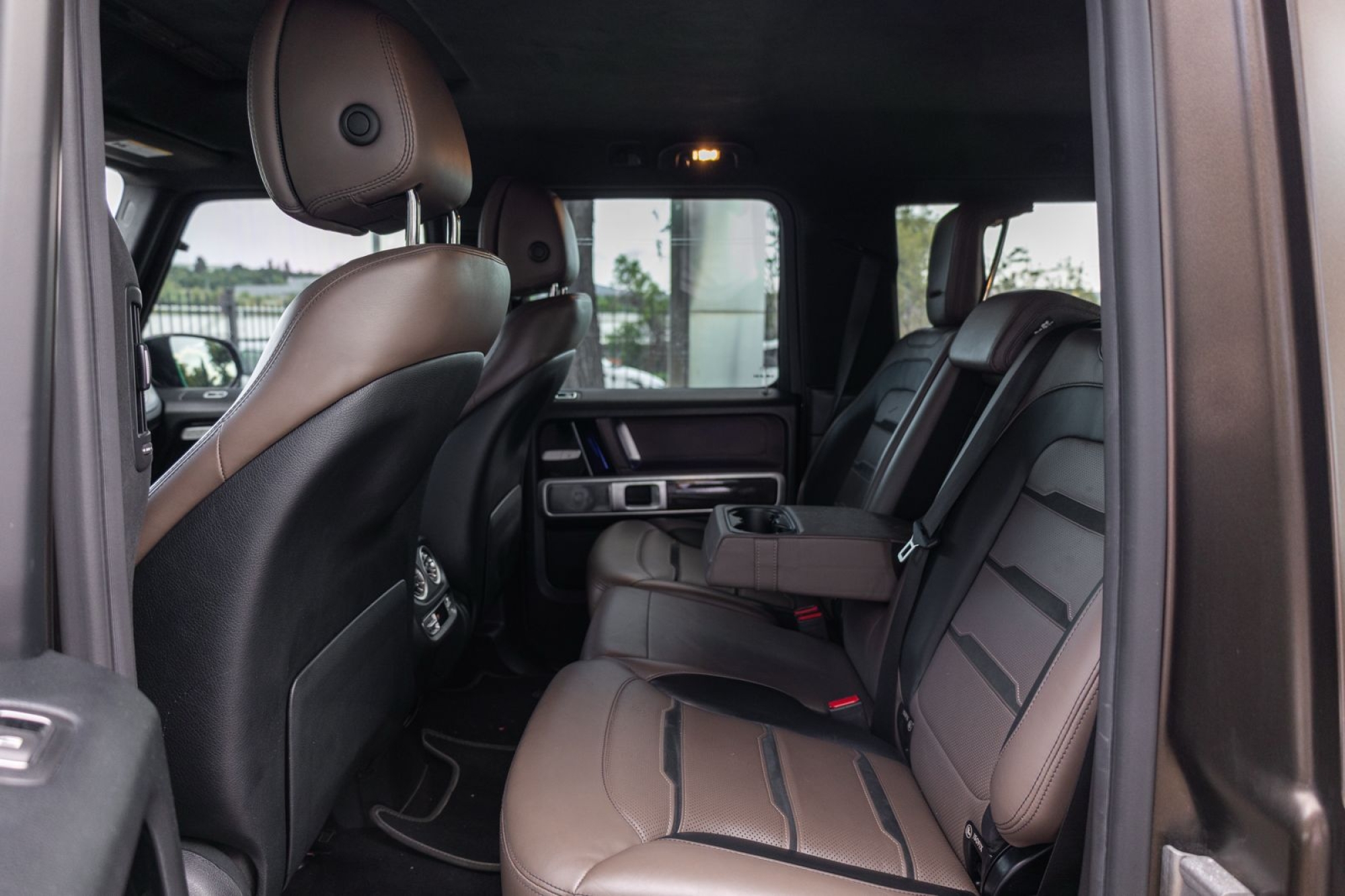 MERCEDES-BENZ G800 BRABUS