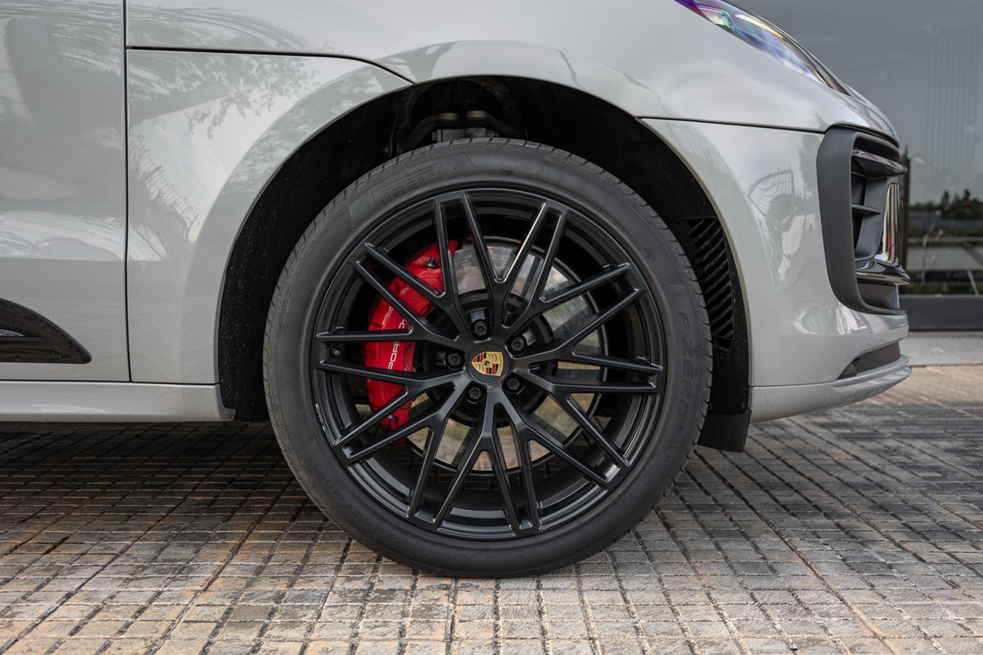 PORSCHE MACAN GTS