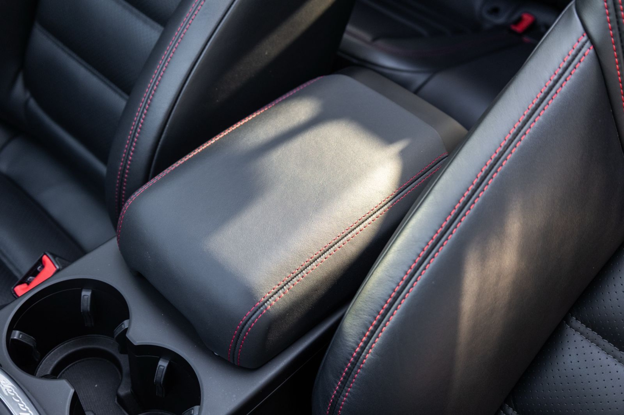PORSCHE MACAN GTS