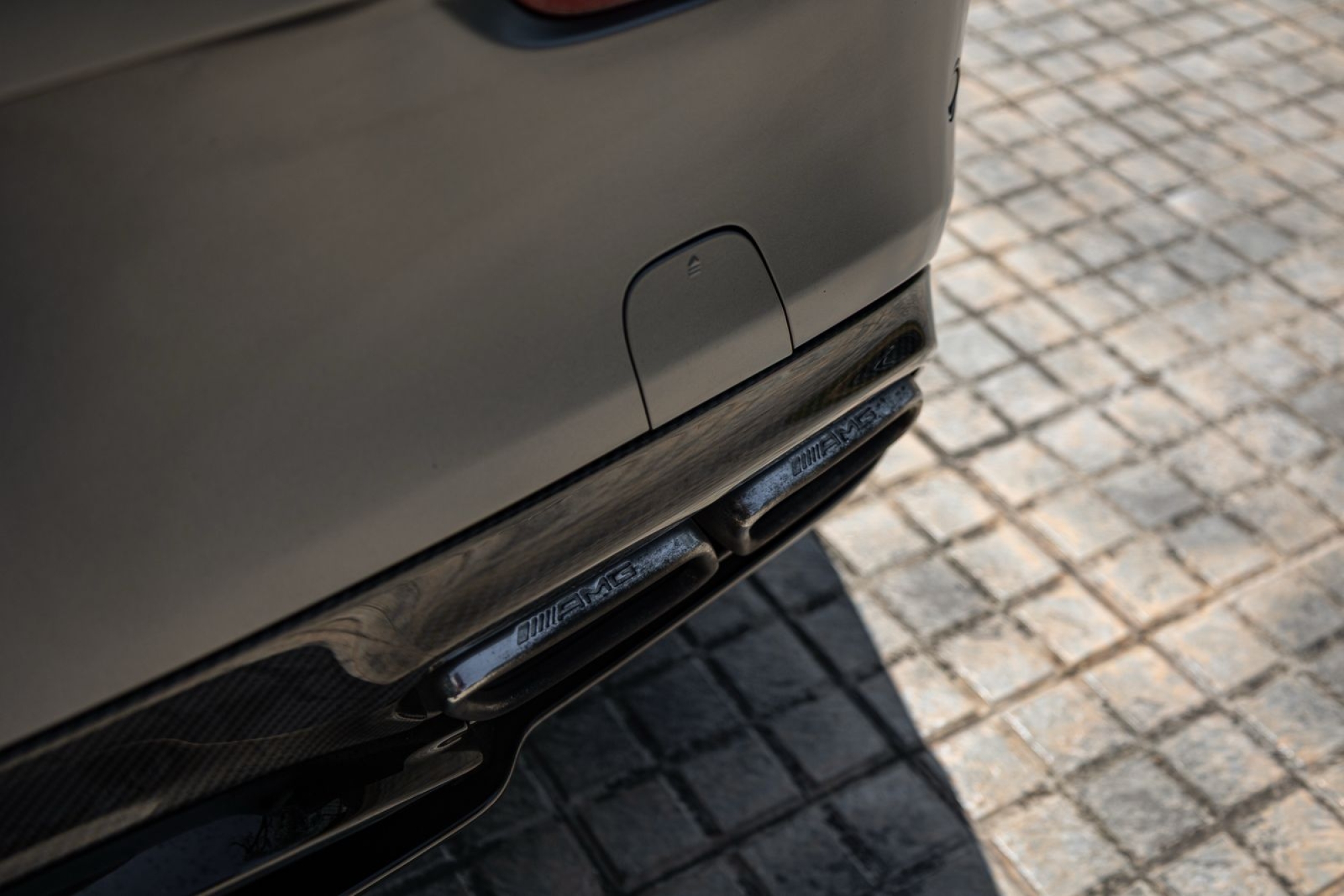 MERCEDES-BENZ C63 S COUPÉ EDITION 1