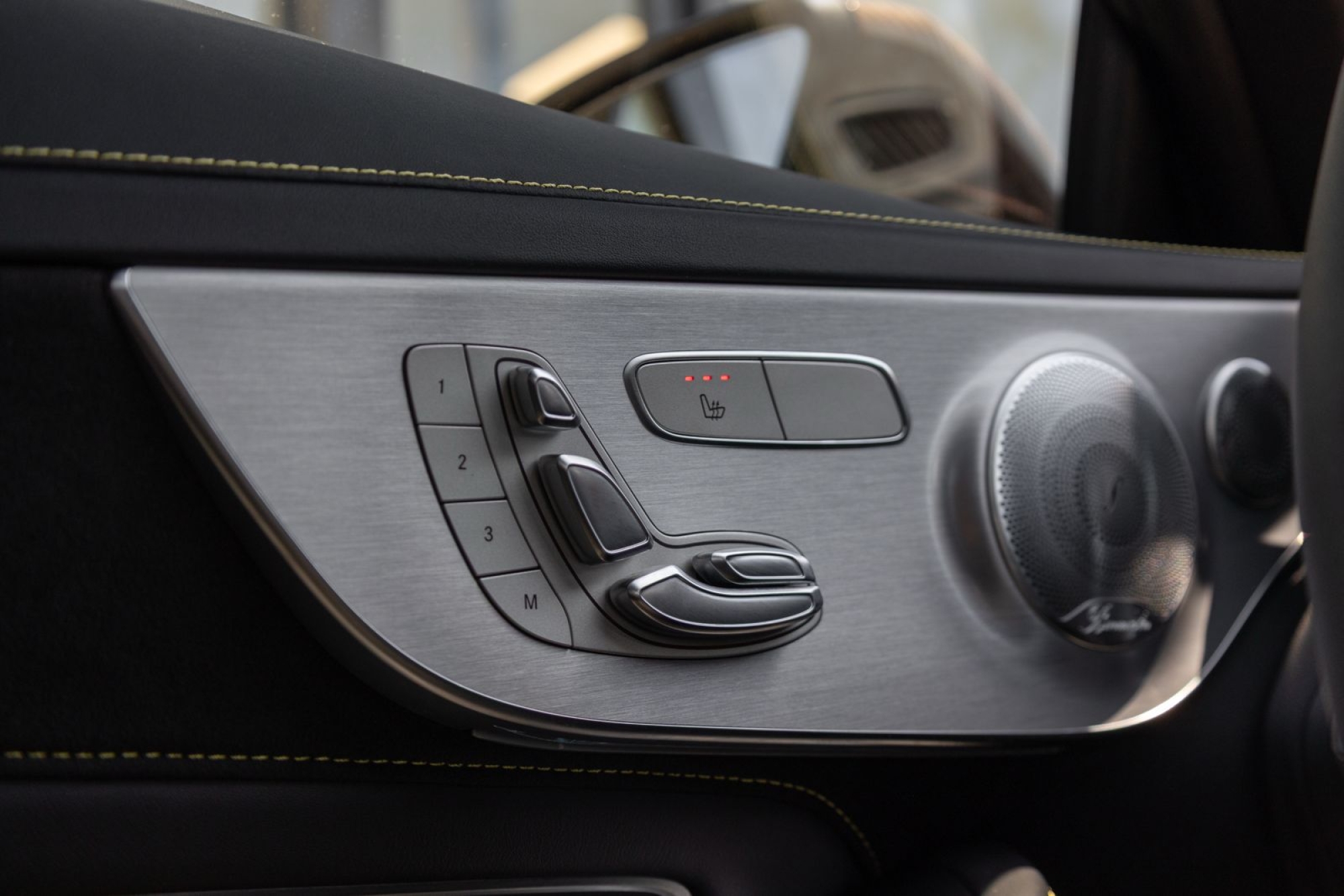 MERCEDES-BENZ C63 S COUPÉ EDITION 1