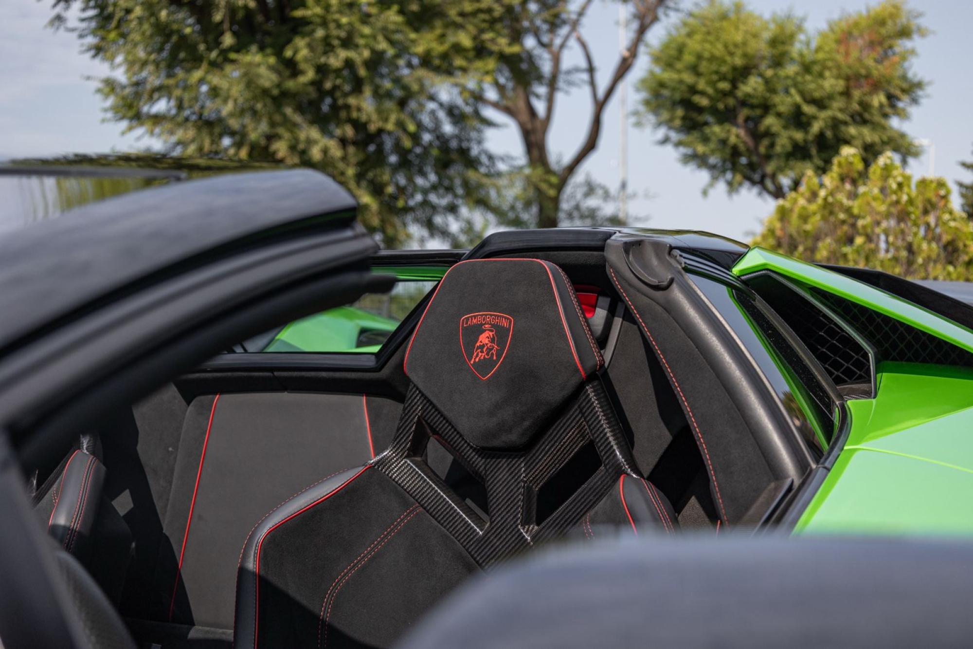 LAMBORGHINI AVENTADOR SV ROADSTER