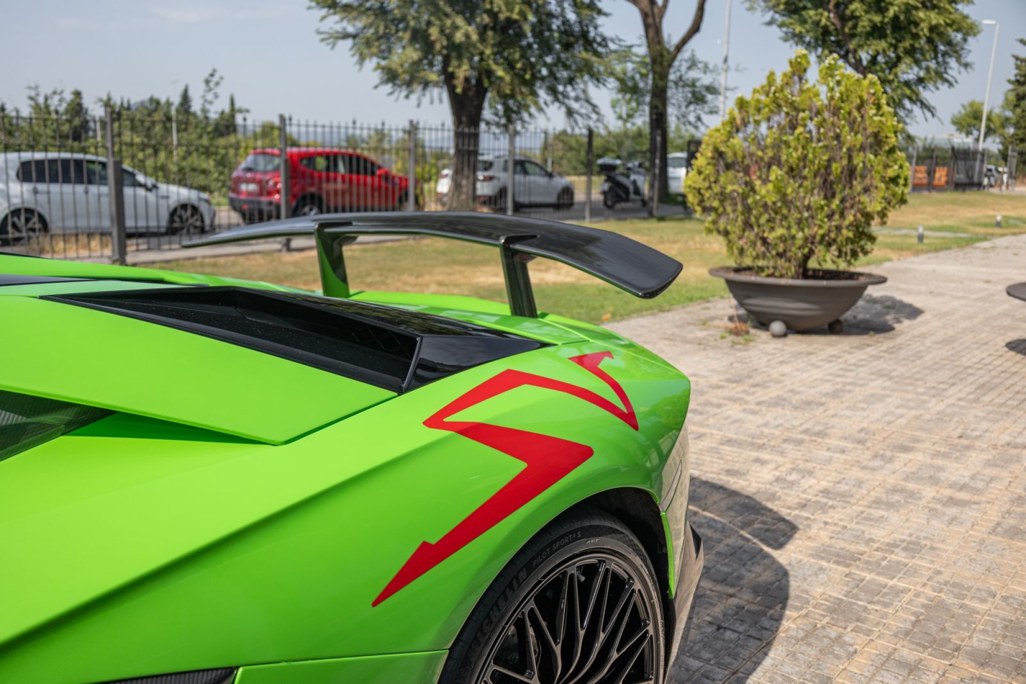 LAMBORGHINI AVENTADOR SV ROADSTER
