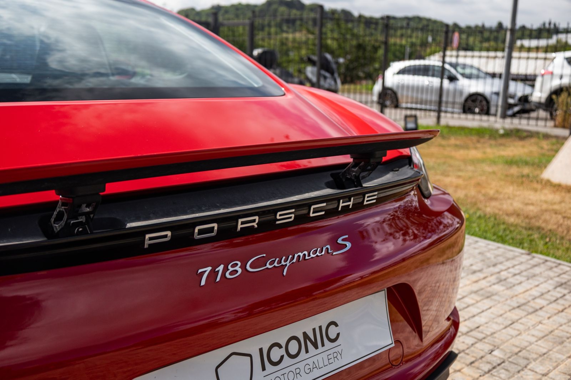 PORSCHE 718 CAYMAN S