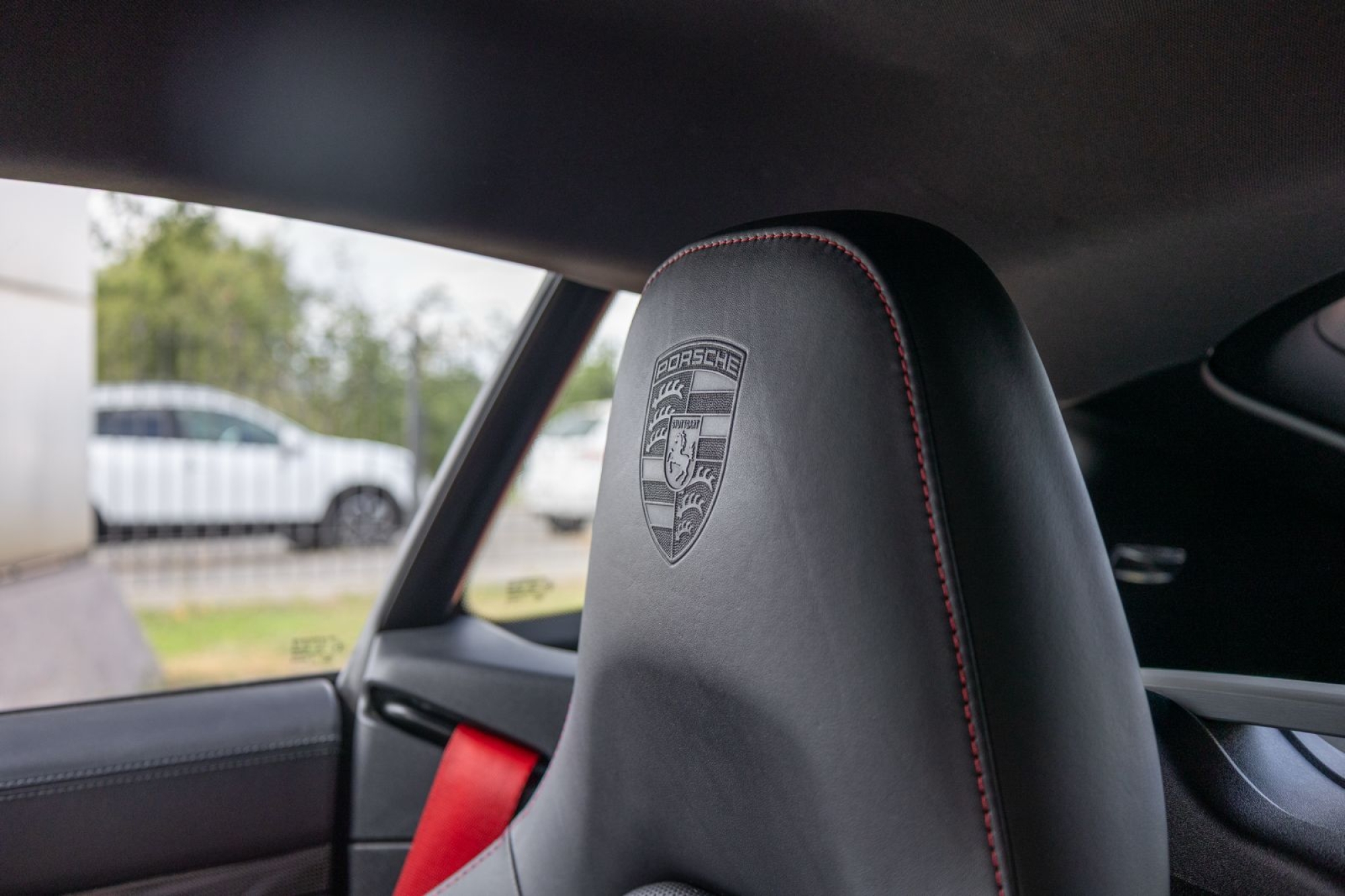 PORSCHE 718 CAYMAN S