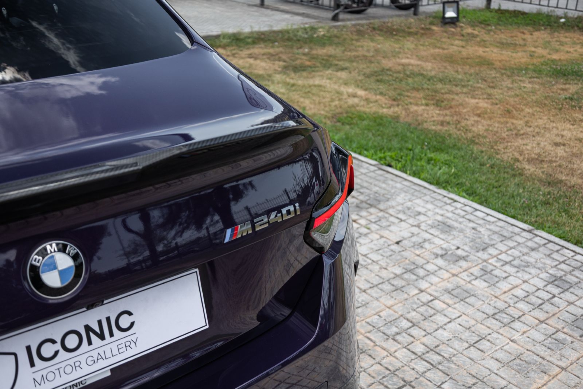 BMW M240i
