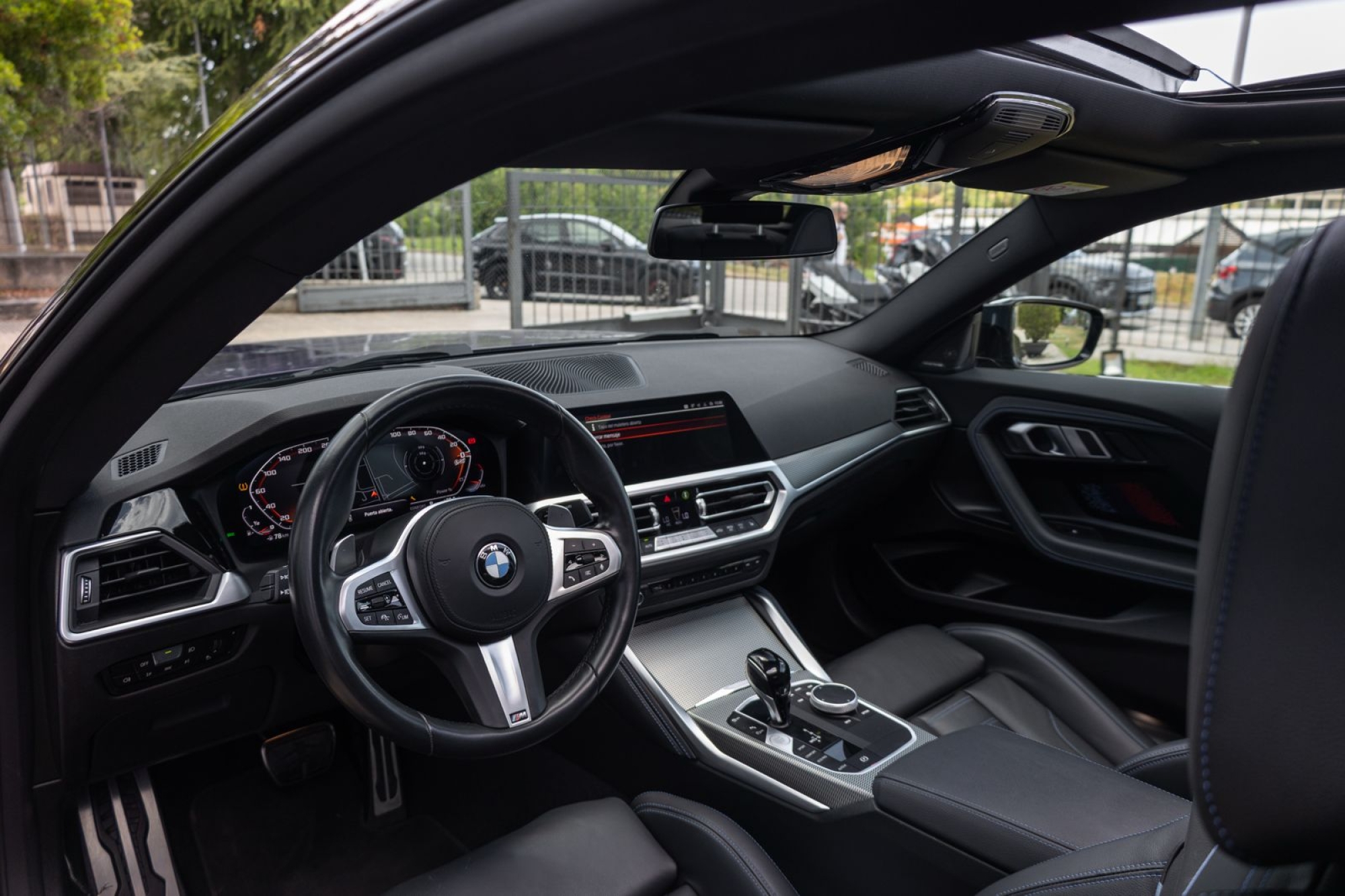 BMW M240i