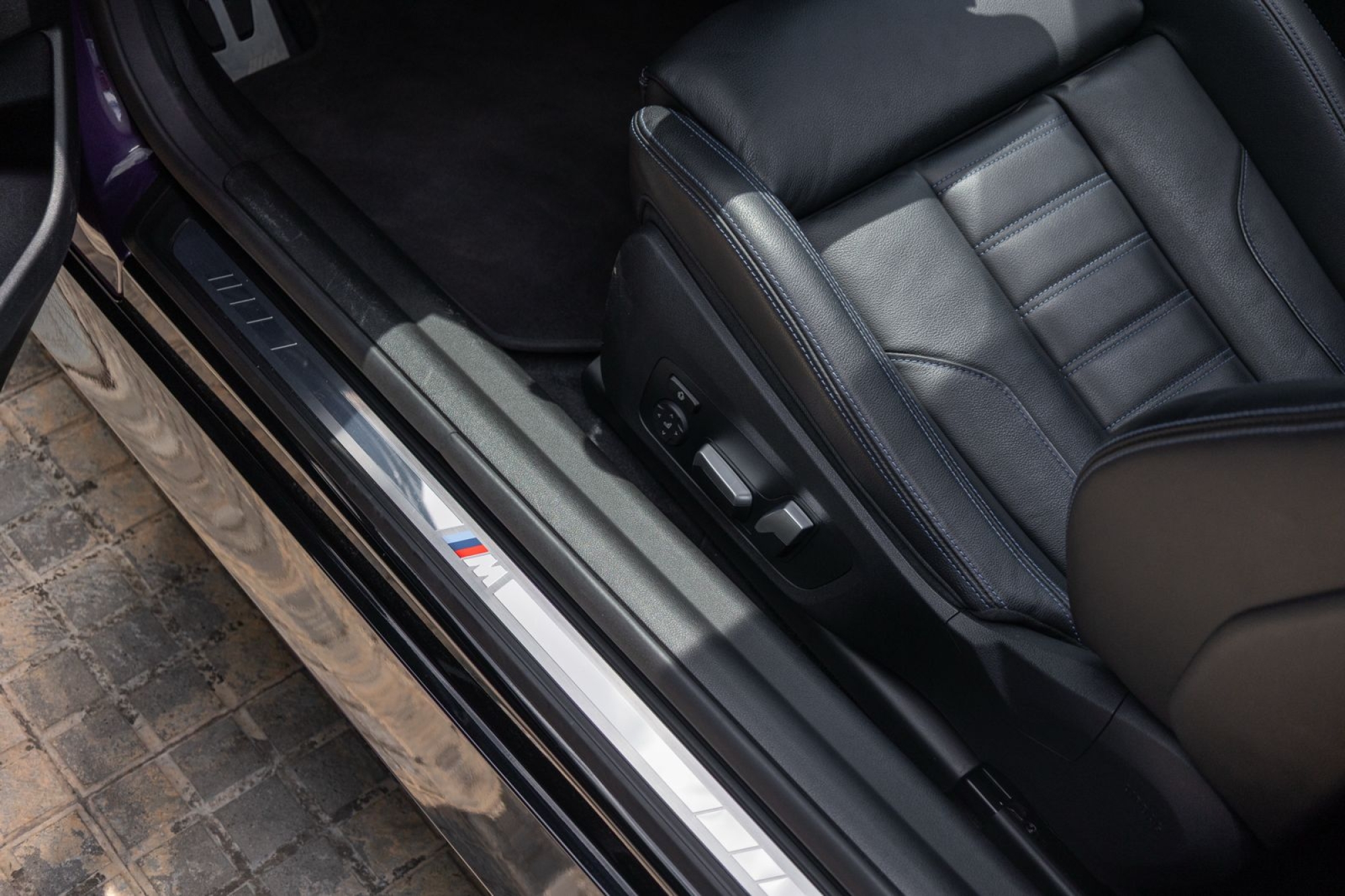 BMW M240i