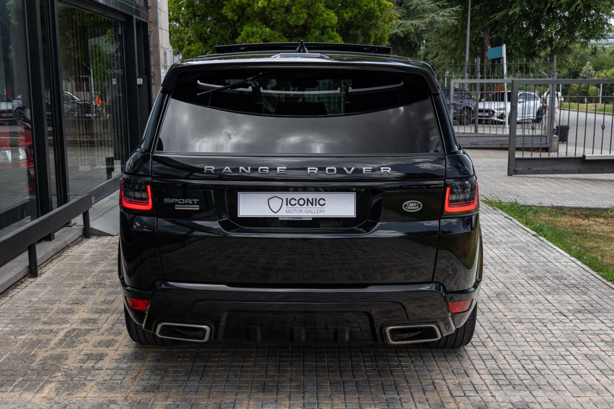 LAND-ROVER RANGE ROVER SPORT SUPERCHARGED